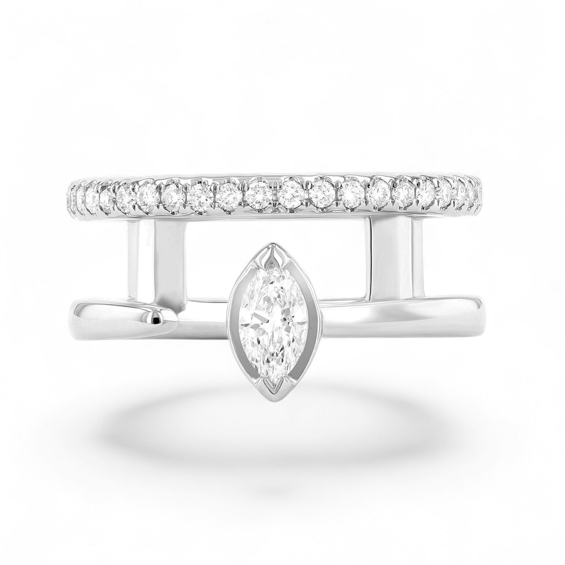 0.5 Ctw Vintage White Diamond Modern 18K White Gold Ring - Certified: Rare and radiant, this exquisite Vintage ring featuring Natural Diamonds offers a touch of the extraordinary. Showcasing the gems in a Split Shank arrangement, the ring consists of 6.95 grams of 18K W