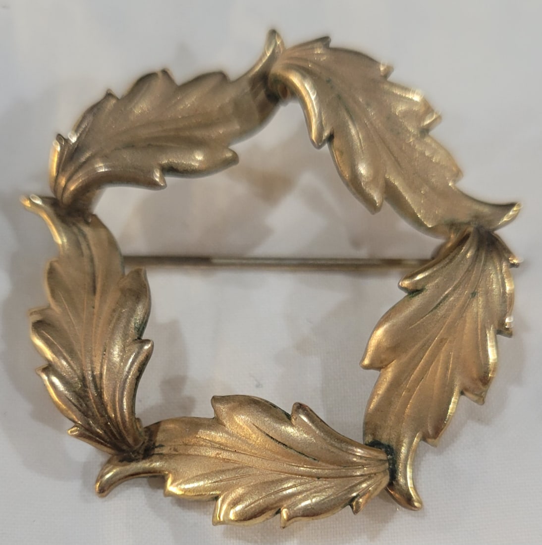 Leaf Brooch Pin (1 of 4)