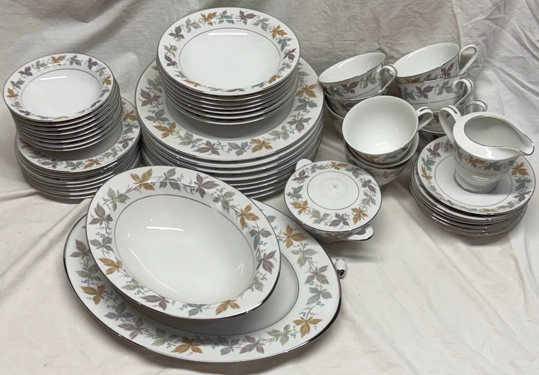 Vintage Dinnerware Set – Sango Japan: Vintage dinnerware set, Sango Japan, Argent pattern, discontinued leaf pattern with platinum accents DAMAGE - chip on bowl and sugar bowl top broken off but still have the piece.