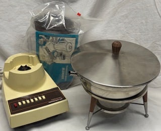 Vintage Hamilton Beach Blender + Mid Century Chafing Dish Lot (1 of 1)