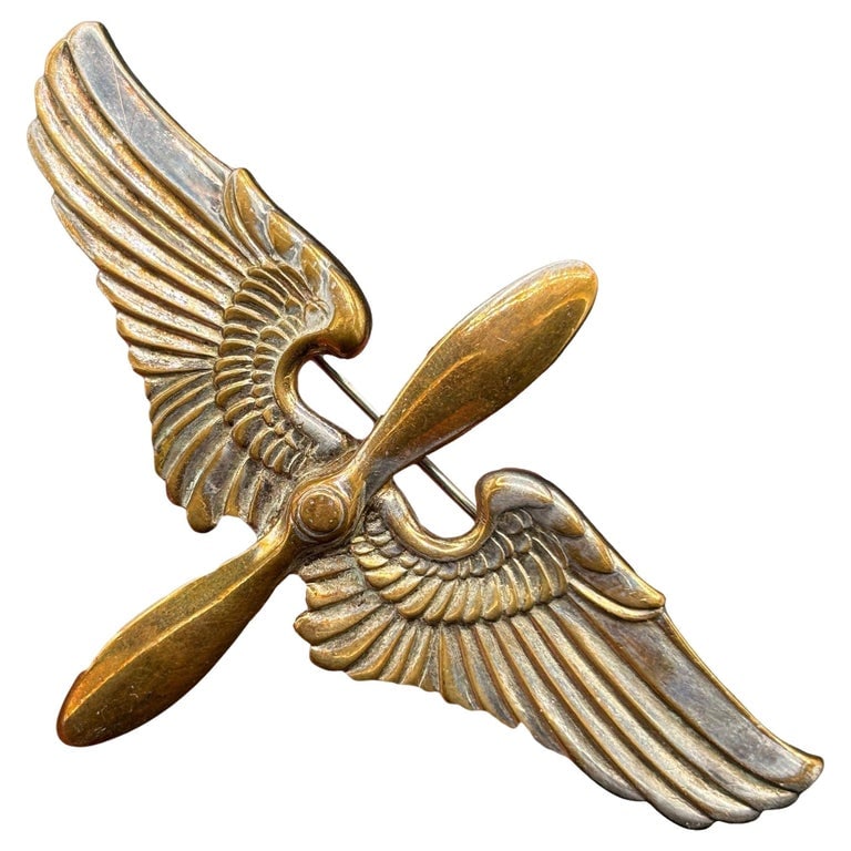 WWII USA Air Corps Force Sterling Silver Brooch Pin Badge by Meyer: This is a high-quality, original World War II U.S. Army Air Corps Aviation Cadet Brooch insignia, manufactured by the renowned American badge maker Meyer of New York. Crafted in two parts, it features