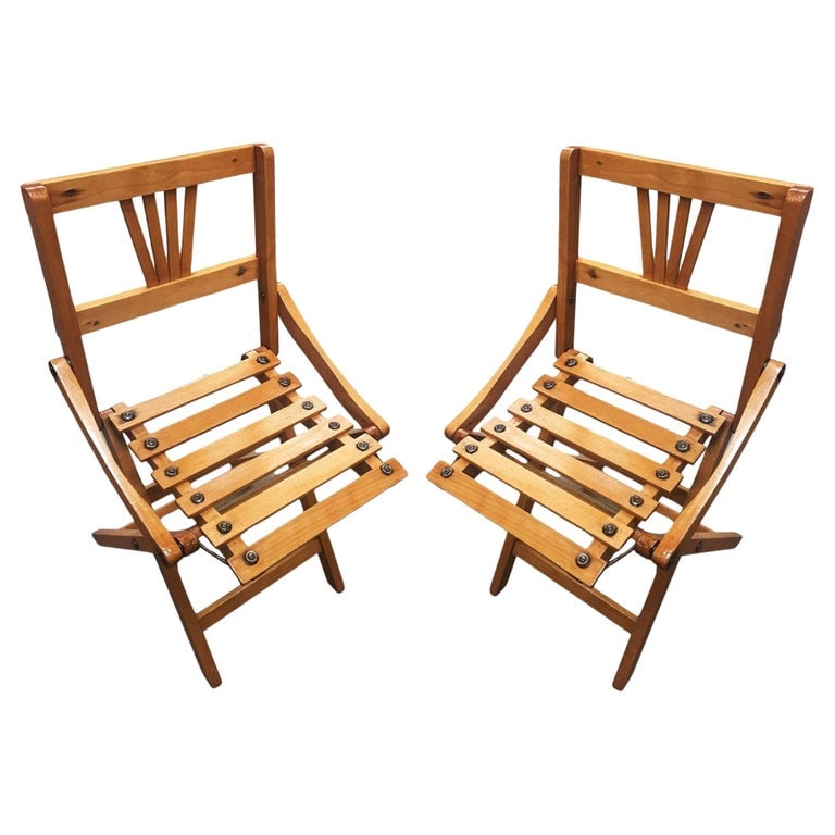 Pair of George Nelson Inspired Child-Size Slat Folding Chair (1 of 6)