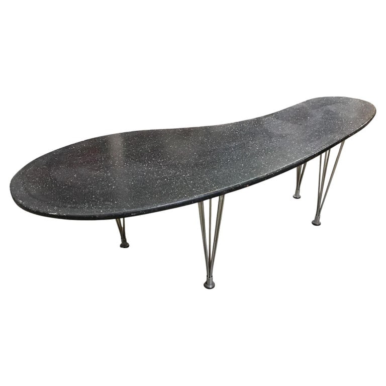 Large 67" Bespoke Mid-Century Biomorphic Coffee Table W/ Wire Spoke Legs: Large 67" wide custom-made Mid-Century era biomorphic coffee table with a speckled paint tabletop finished with custom-made chrome wire-spoke legs. Featuring a sleek, kidney-shaped top with a speckled