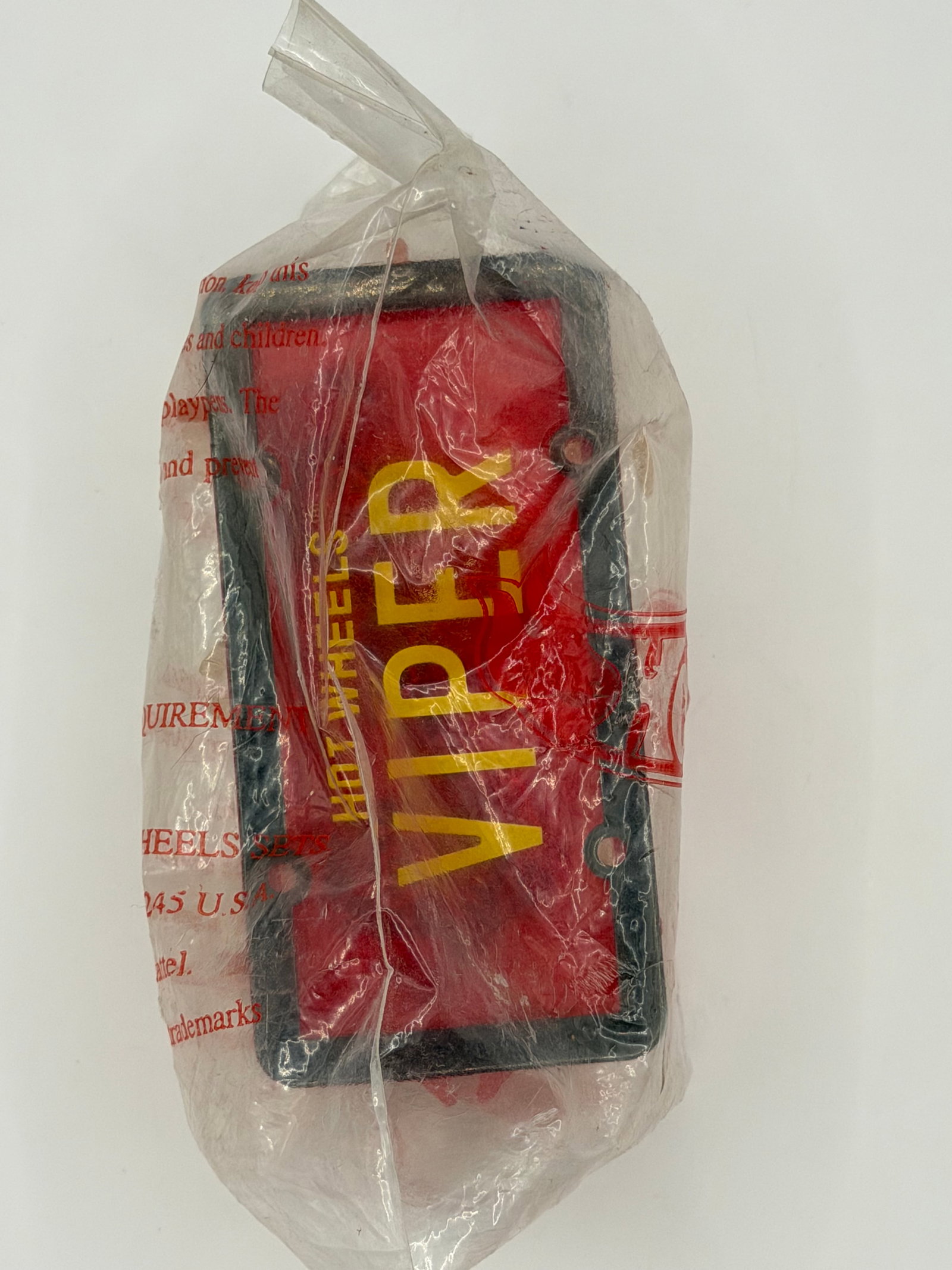 Hot Wheels License Plate Series 1996 Viper: Factory sealed RLC cars coming from the estate of a 25+ year long collector. IN HOUSE SHIPPING IS AVAILABLE. Shipping can be calculated as follows: $10 handling fee ($10 whether 1 won lot or 100 won l