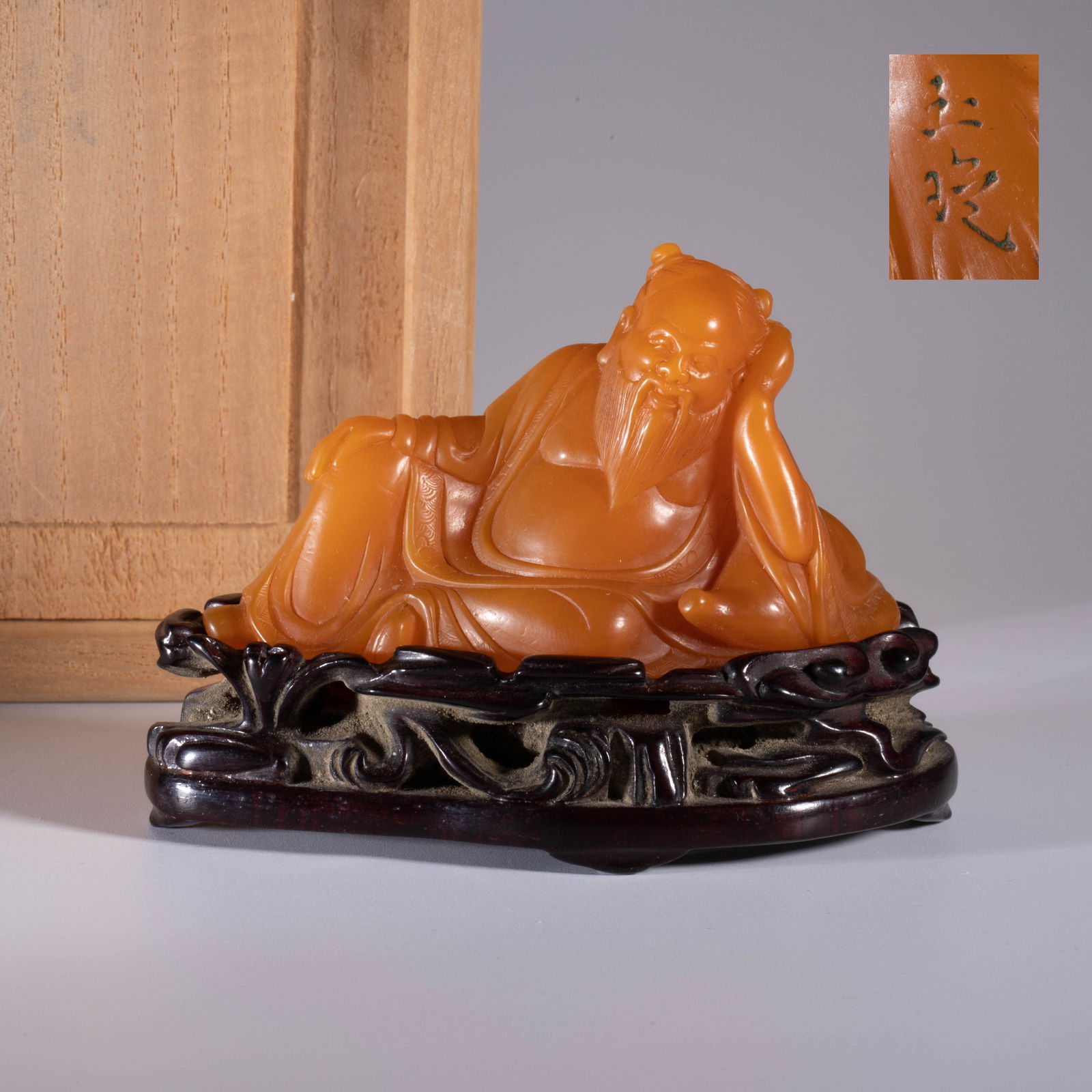 Tianhuang Arhat Figurine (1 of 5)