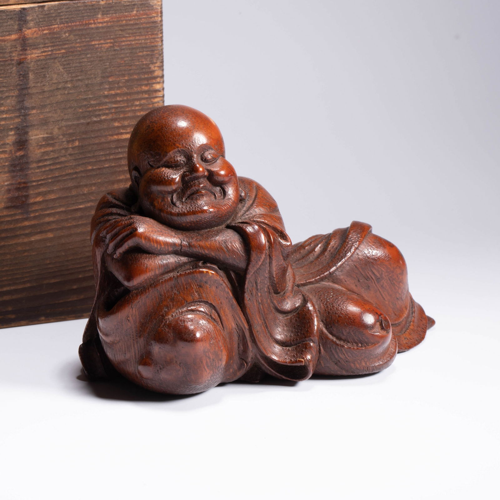 Bamboo Carving of Figures: Bamboo Carving of Figures