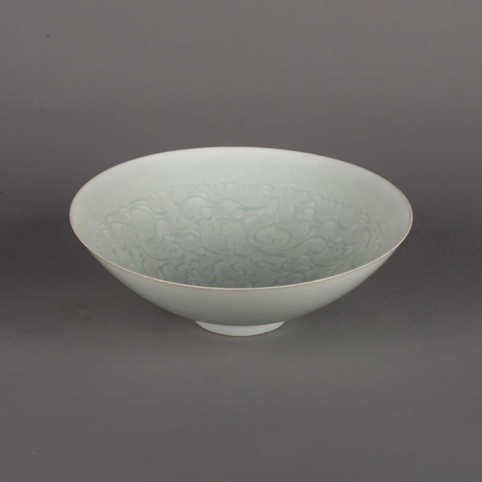 Song Dynasty Hutan-Glazed ‘Children at Play’ douli-shaped bowl (1 of 6)