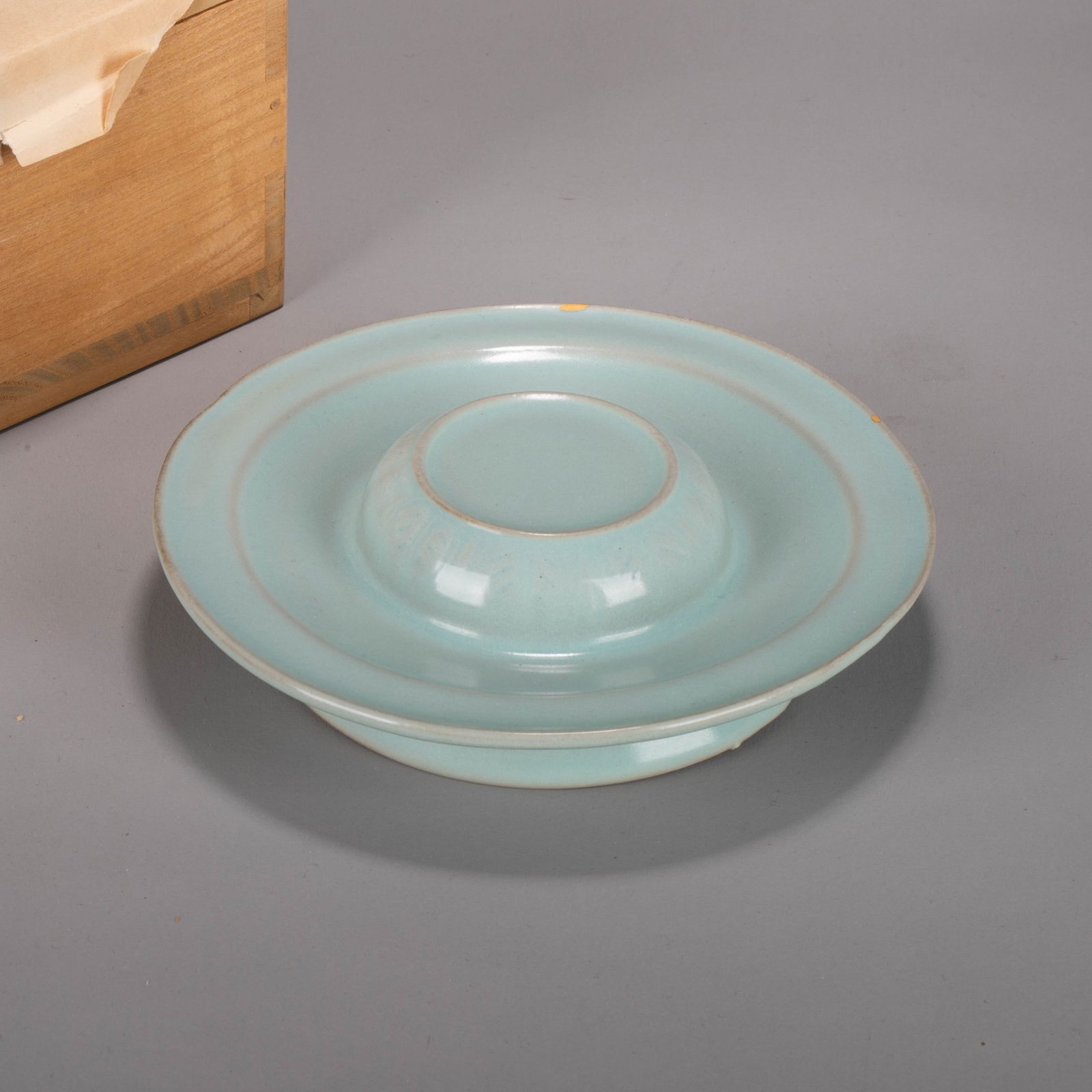 Song Celadon Ru Kiln Cup Stand (1 of 4)