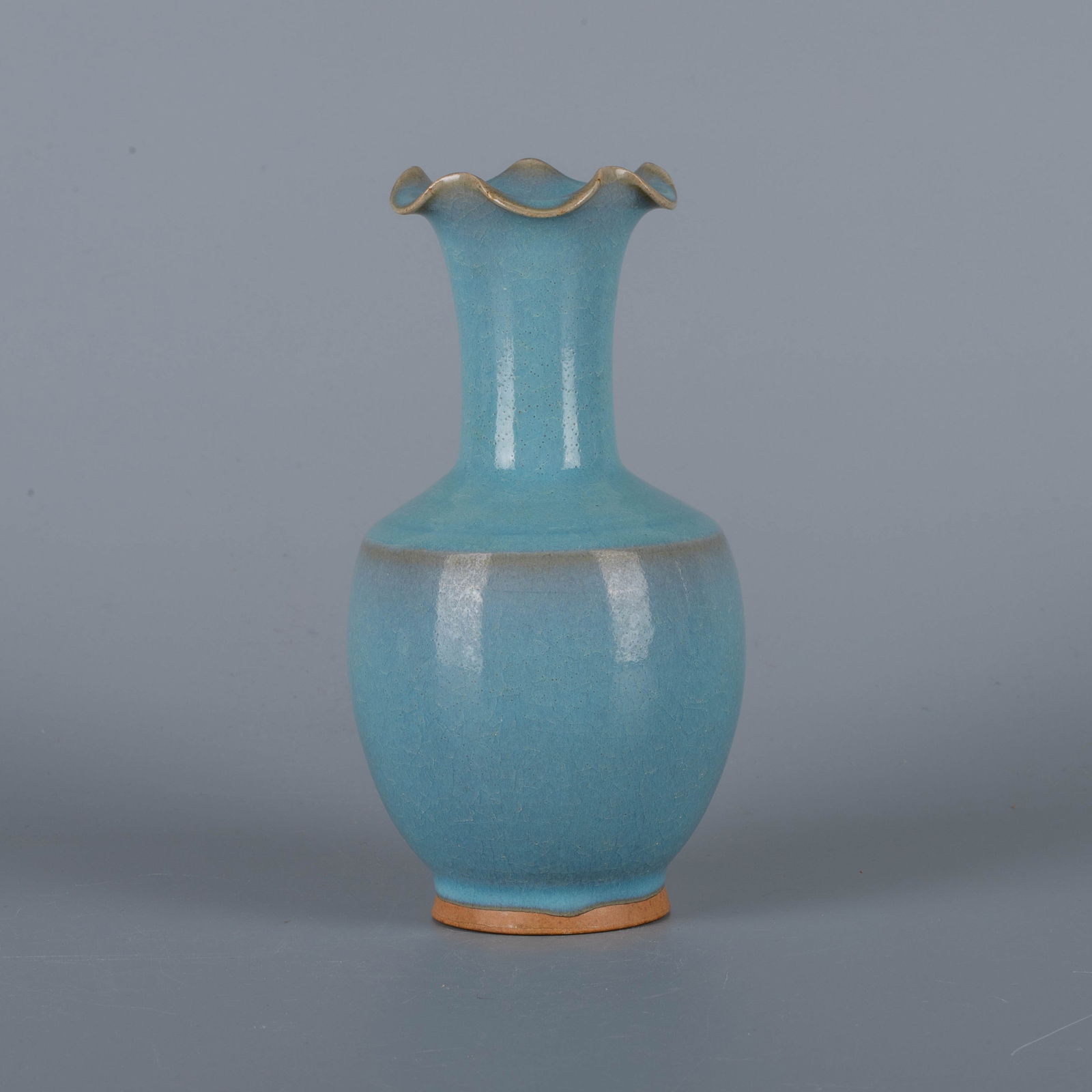 Song Dynasty Azure-glazed Vase, Jun Kiln (1 of 5)