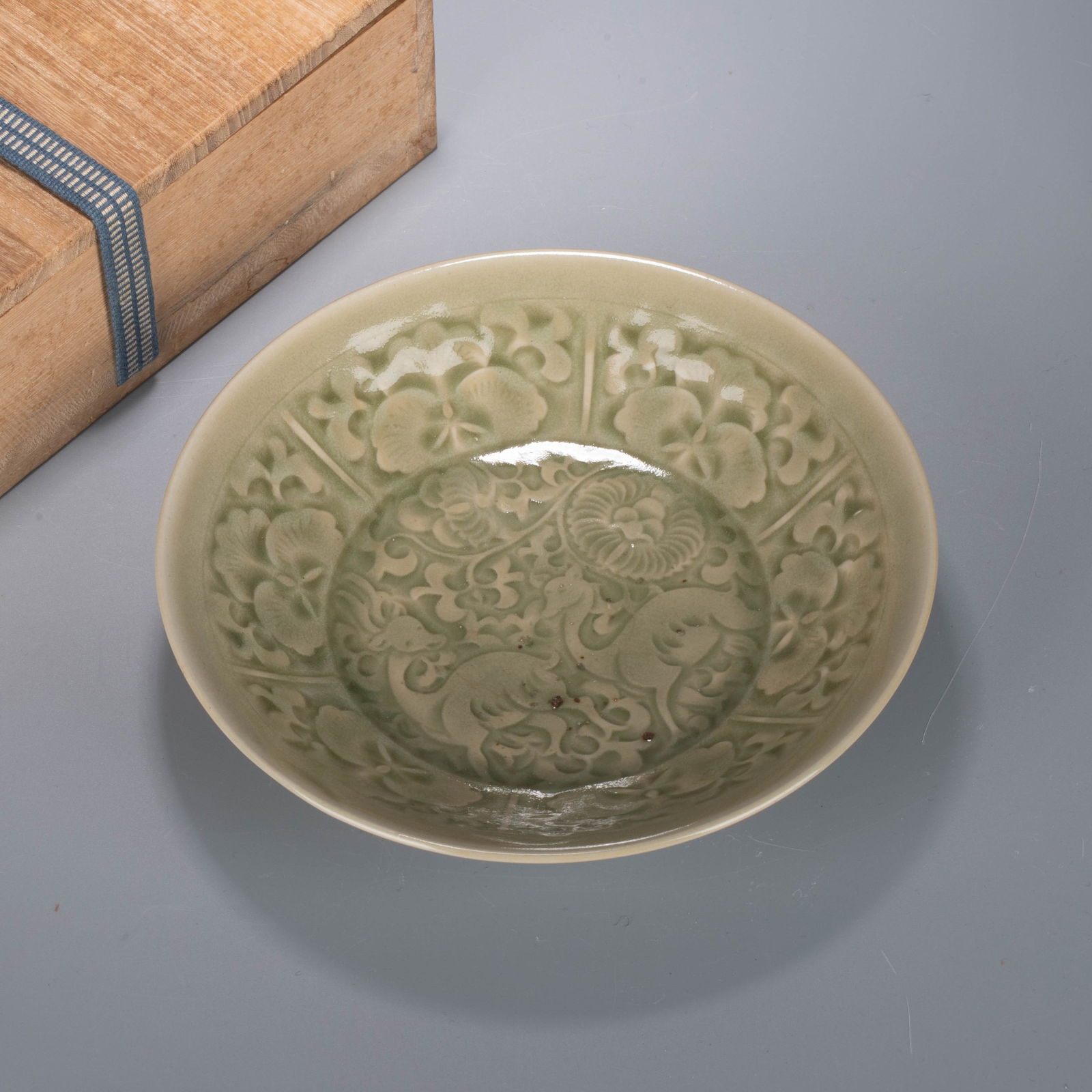 Song Dynasty Carved Deer Pattern Plate, Yaozhou Kiln: Song Dynasty Carved Deer Pattern Plate, Yaozhou Kiln