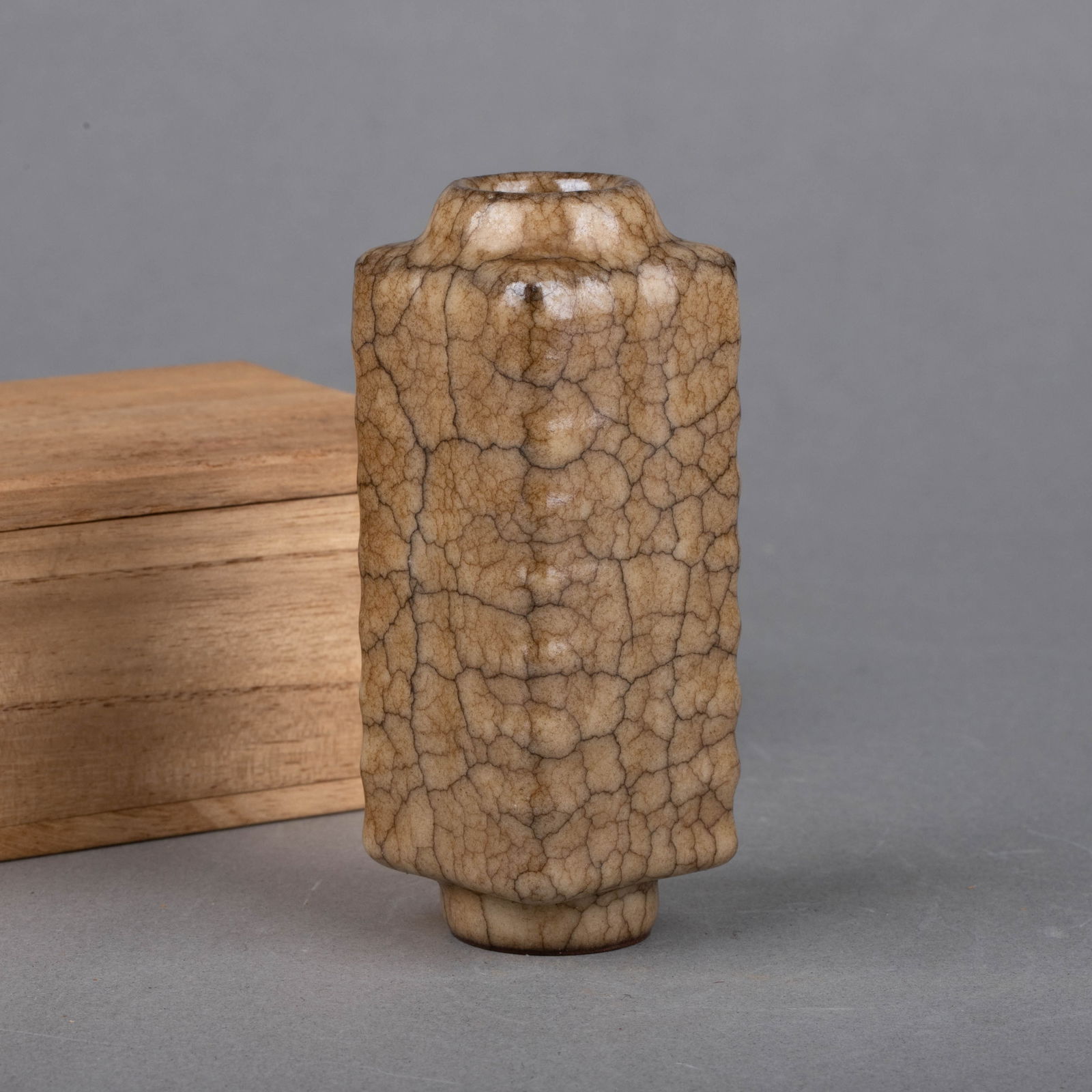 Song Dynasty Ge Kiln Cong-form Flower Vase (1 of 5)