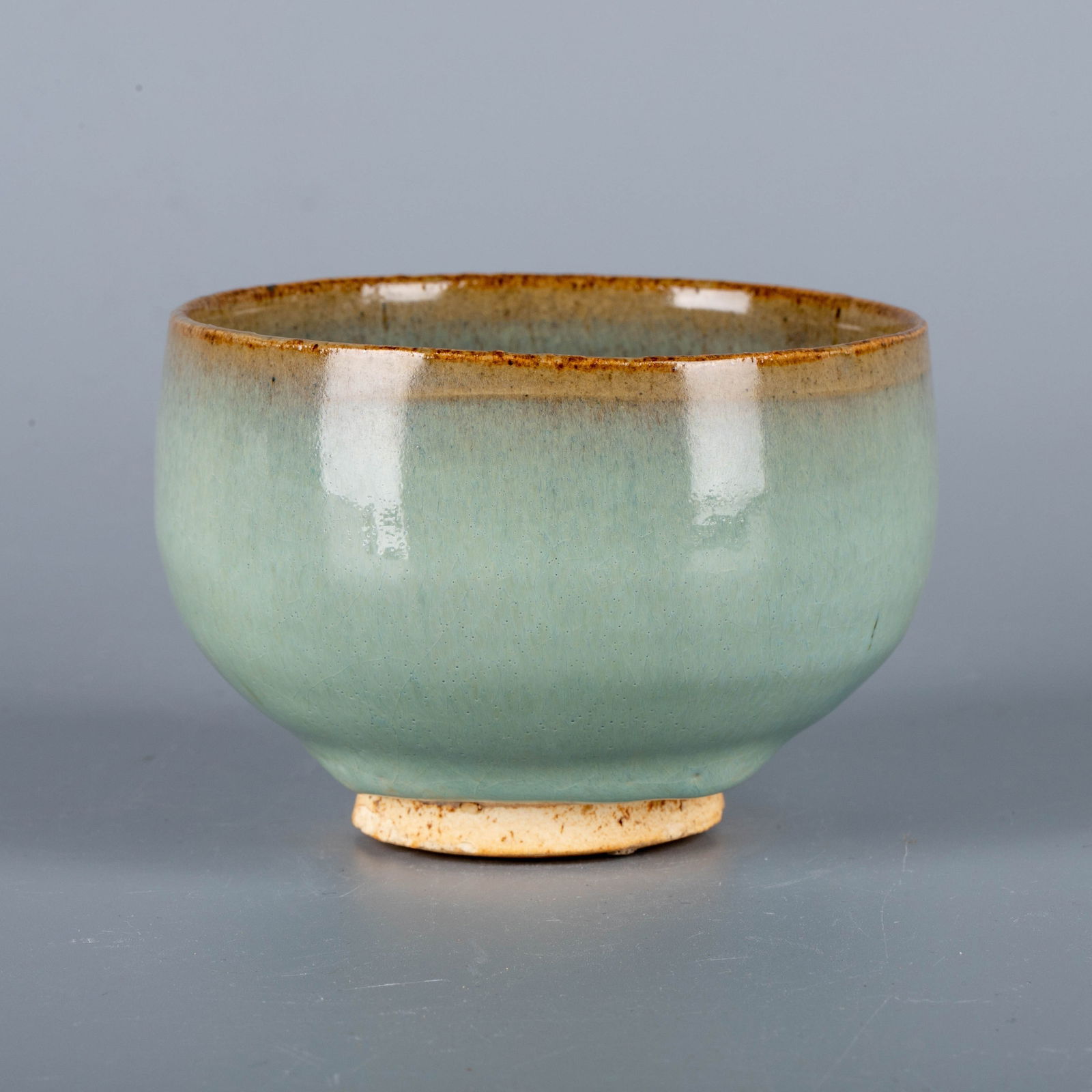Yuan Dynasty Jun Kiln Bowl: Yuan Dynasty Jun Kiln Bowl