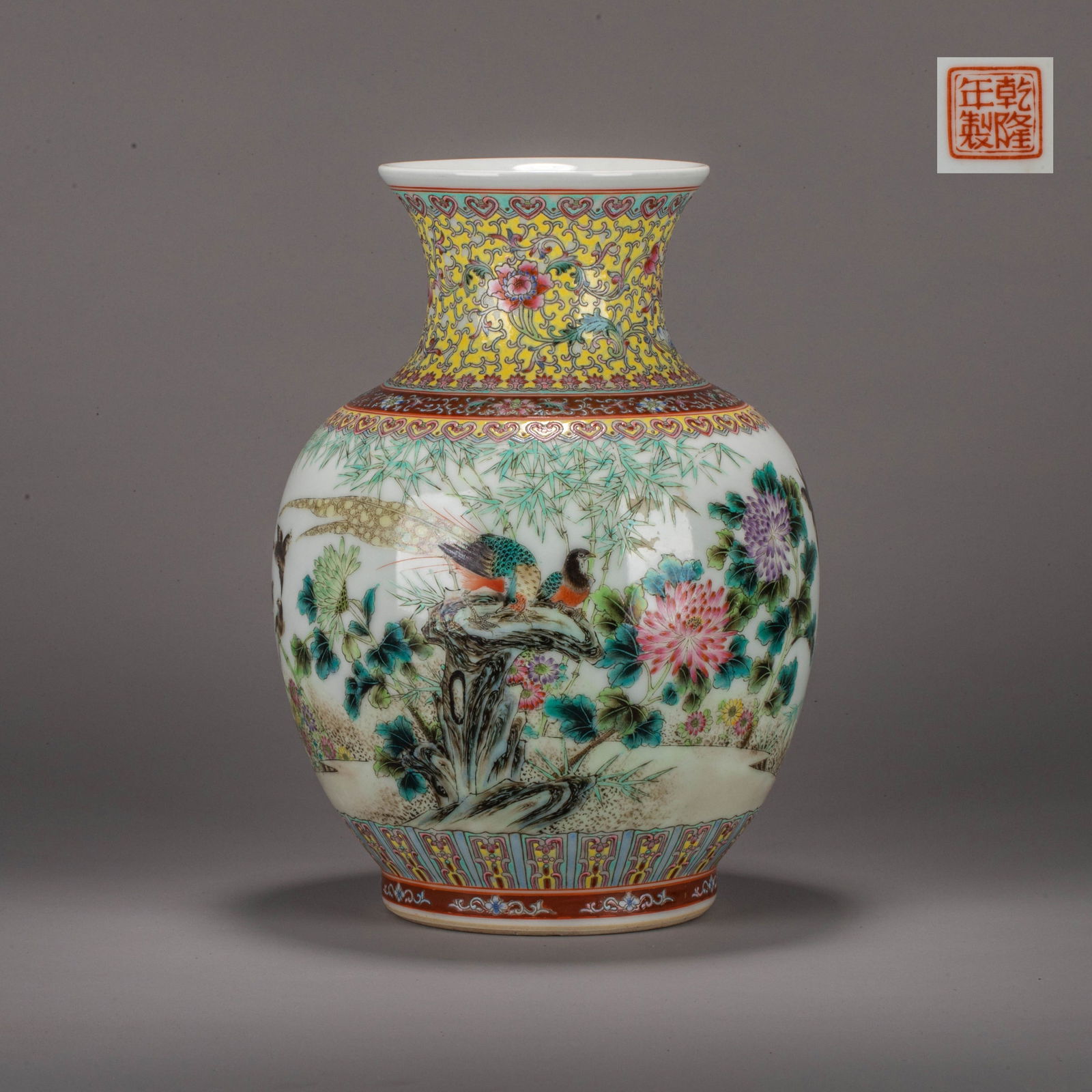A Jingdezhen famille-rose vase painted by Chen Yaling: A Jingdezhen famille-rose vase painted by Chen Yaling