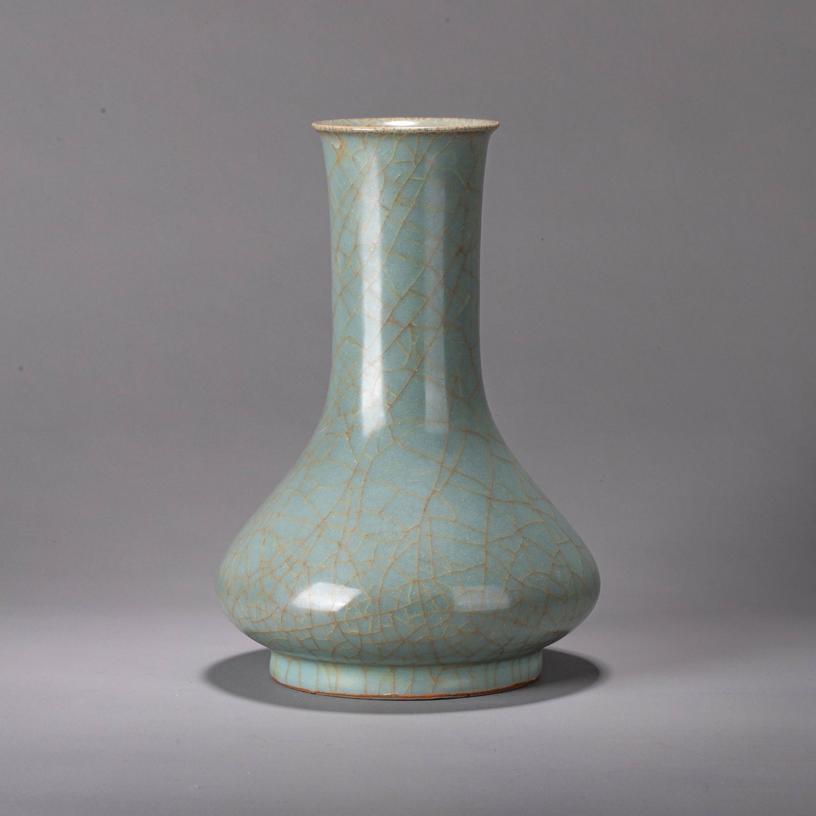 Longquan celadon gall bladder vase - 3