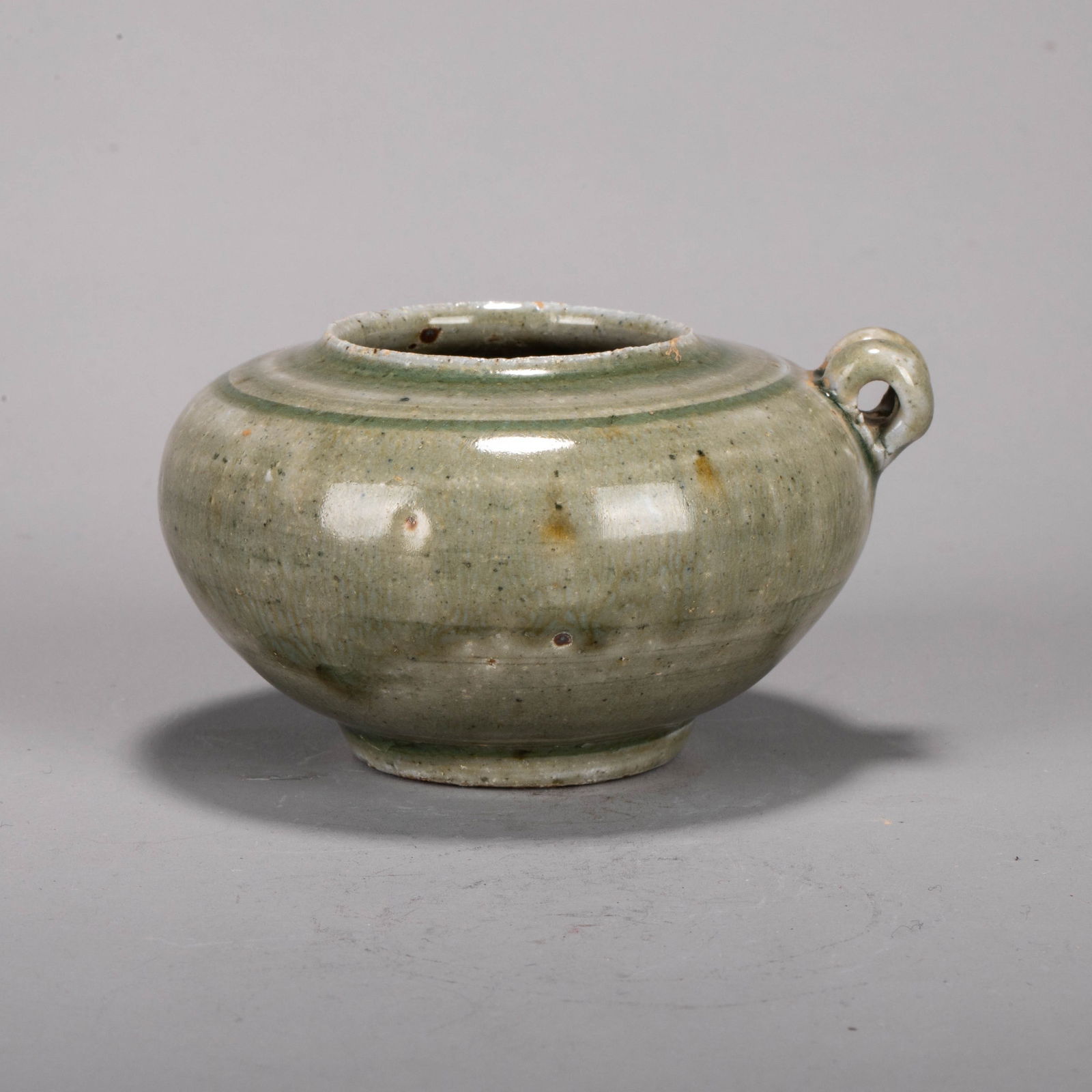 Celadon bird feeder - 4