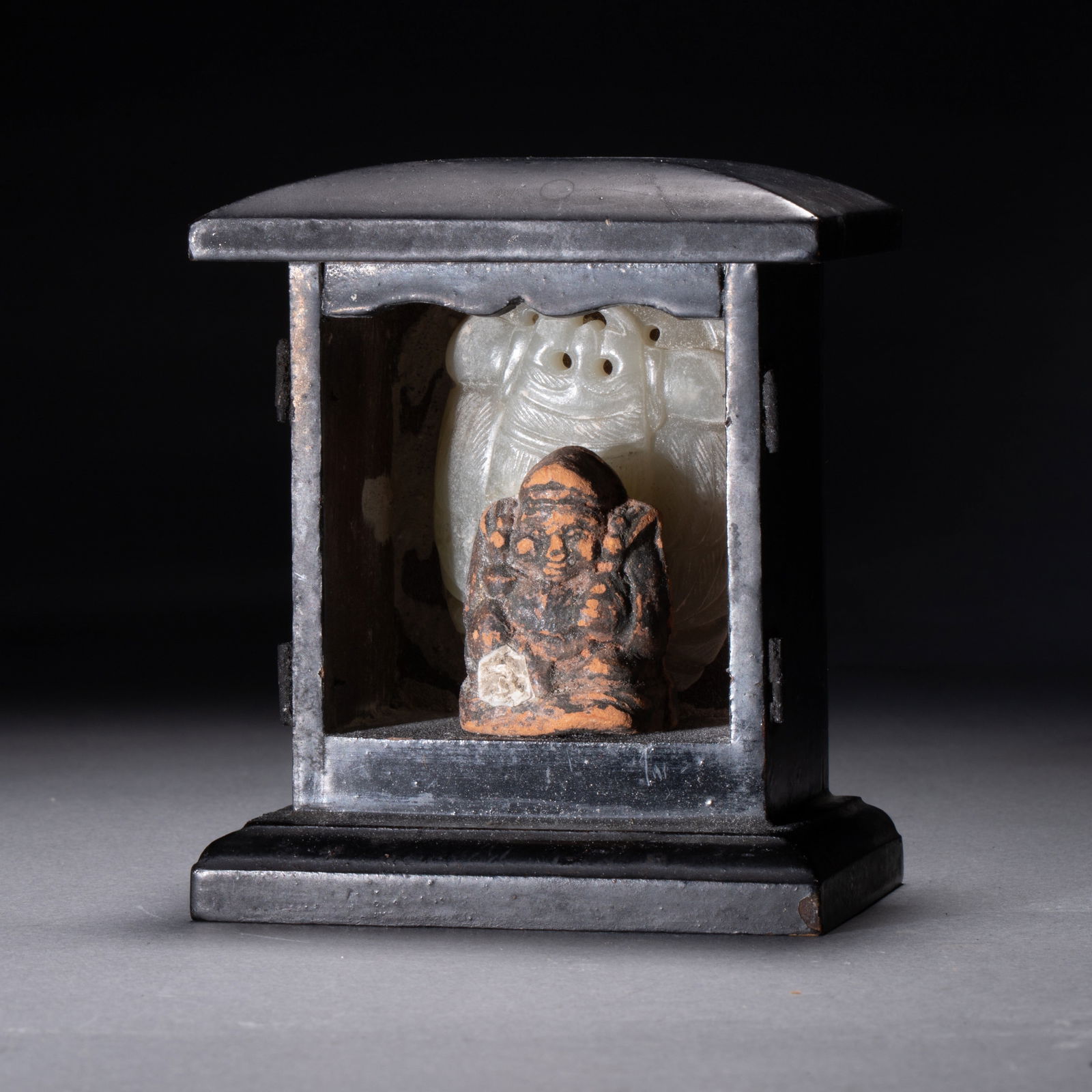 Liao Dynasty Garuda deity statue: Liao Dynasty Garuda deity statue