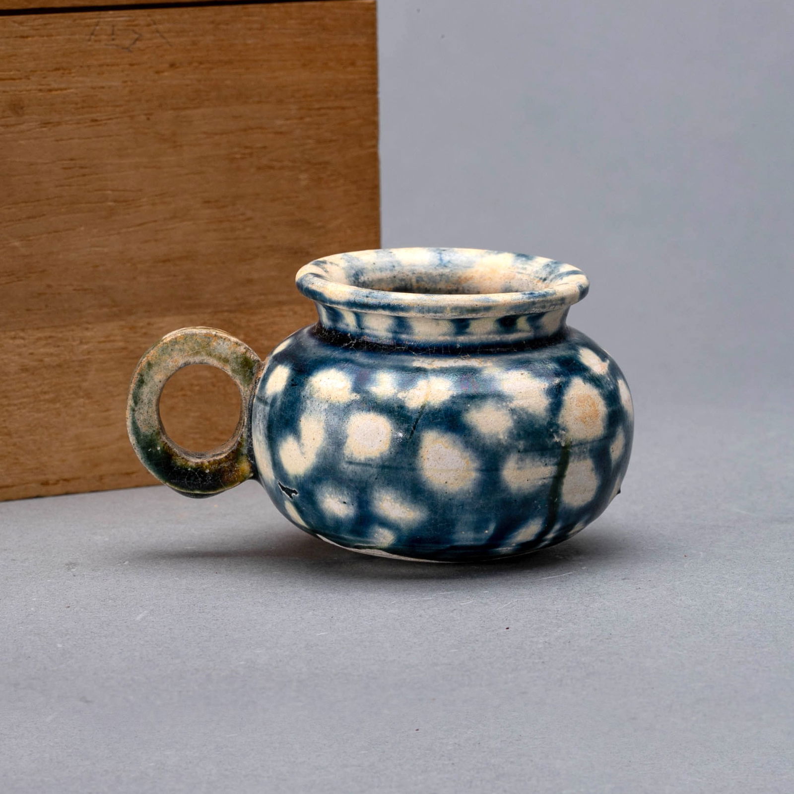 Tang Sancai (Tri-Color Glaze) Handled Cup (1 of 5)