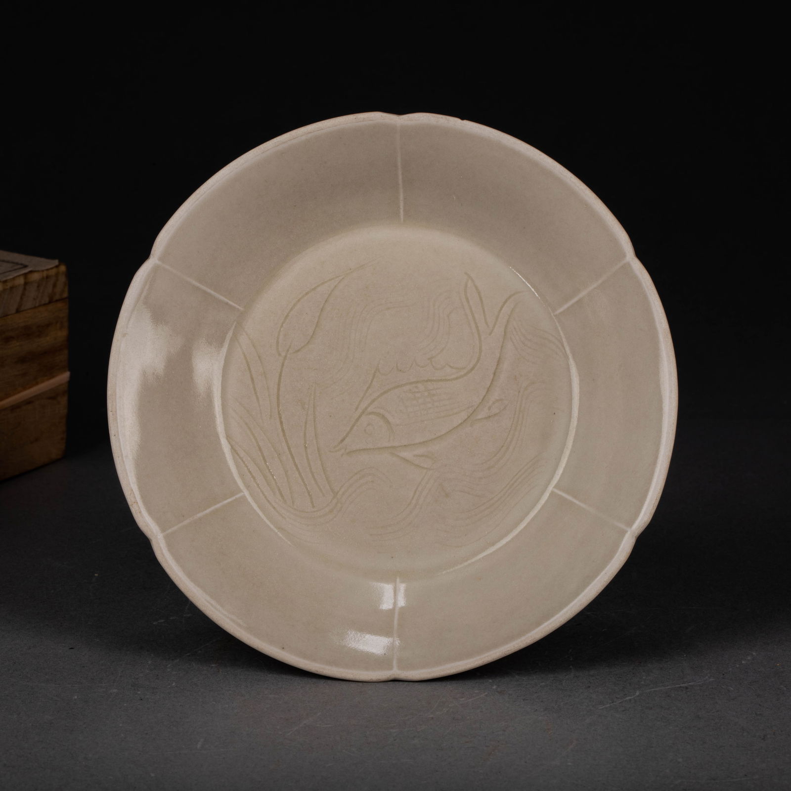 Song Dynasty, Ding Kiln Fish Pattern Brush Washer (1 of 8)