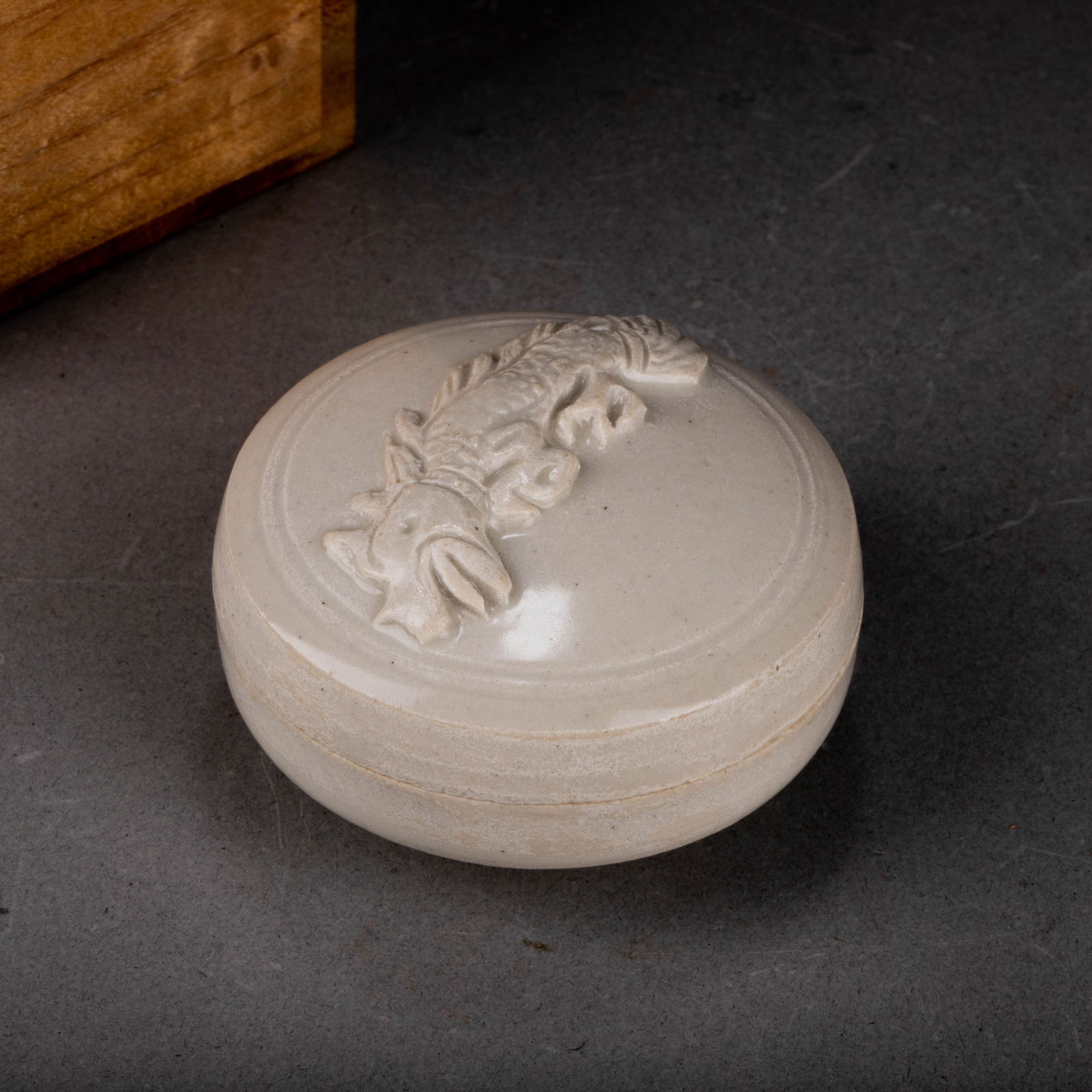 Song Dynasty, White Porcelain Covered Box (1 of 9)
