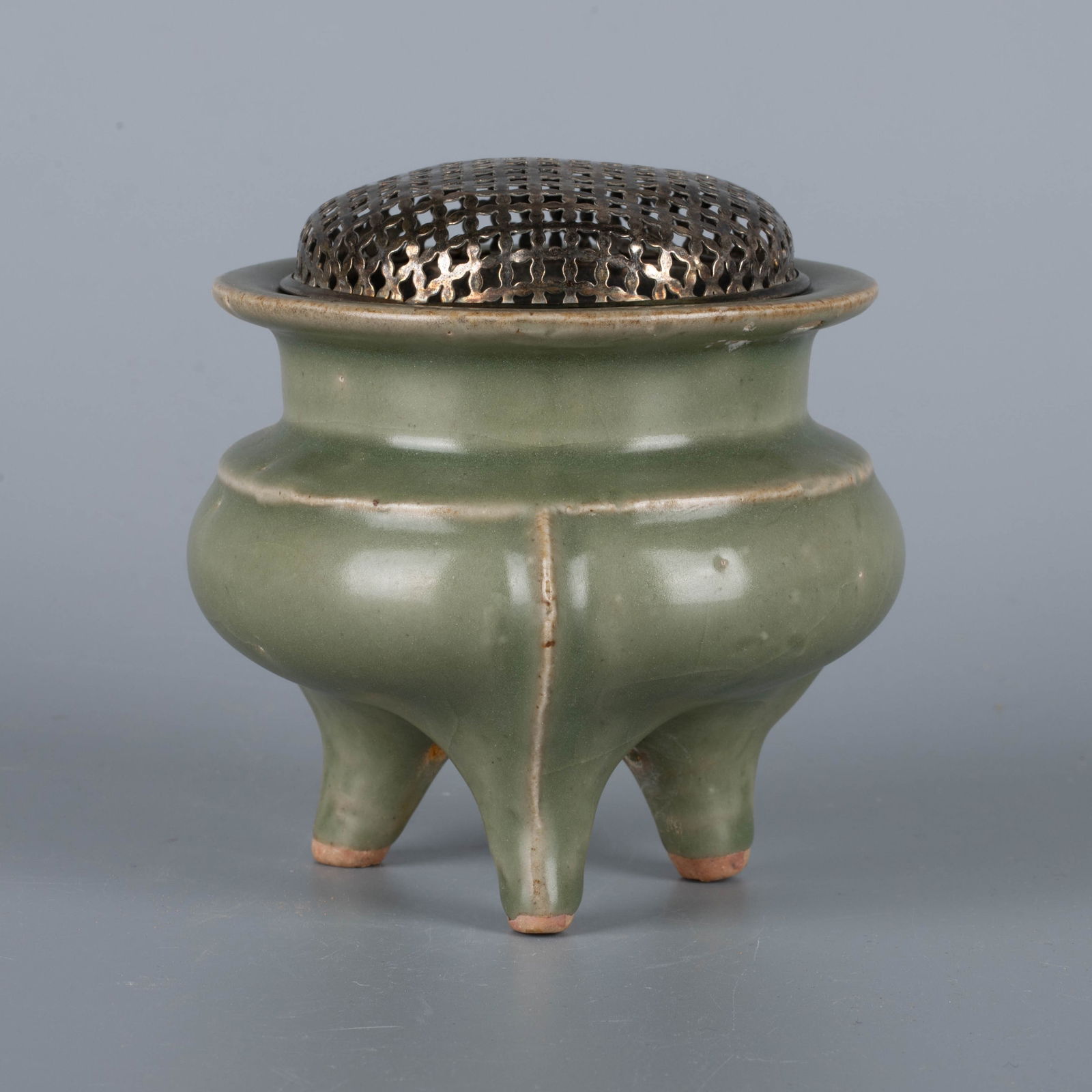 Southern Song Dynasty, Longquan Kiln Tripod Censer (1 of 7)