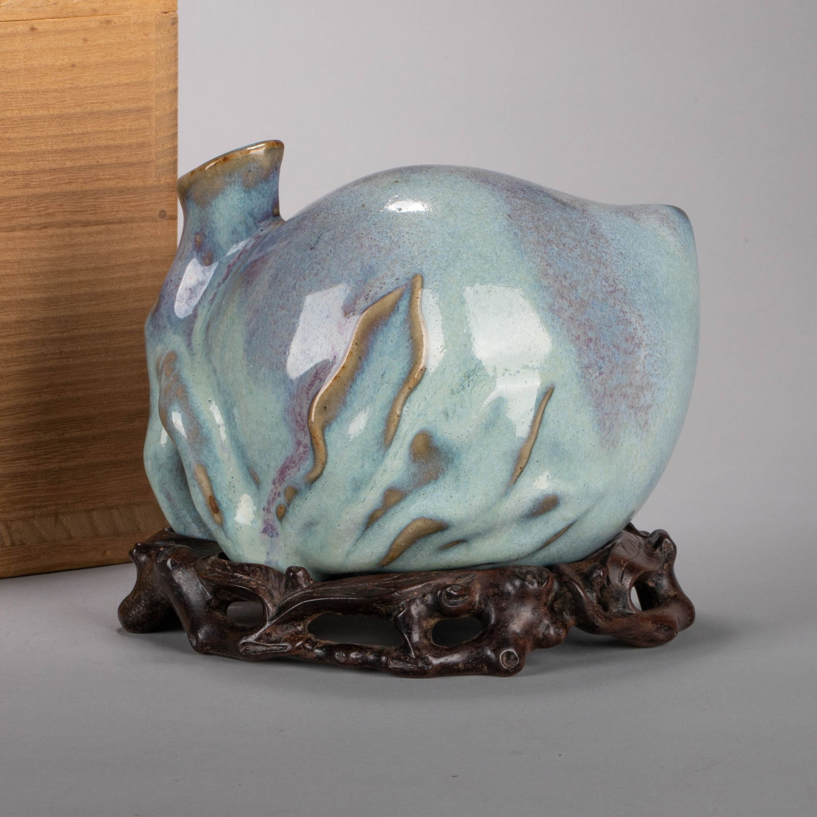 Song Dynasty, Jun Ware Longevity Peach-Shaped Water Dropper (1 of 6)