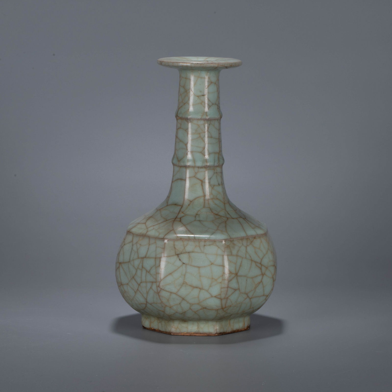 Southern Song Dynasty, Official Kiln Octagonal Flower Vase (1 of 5)