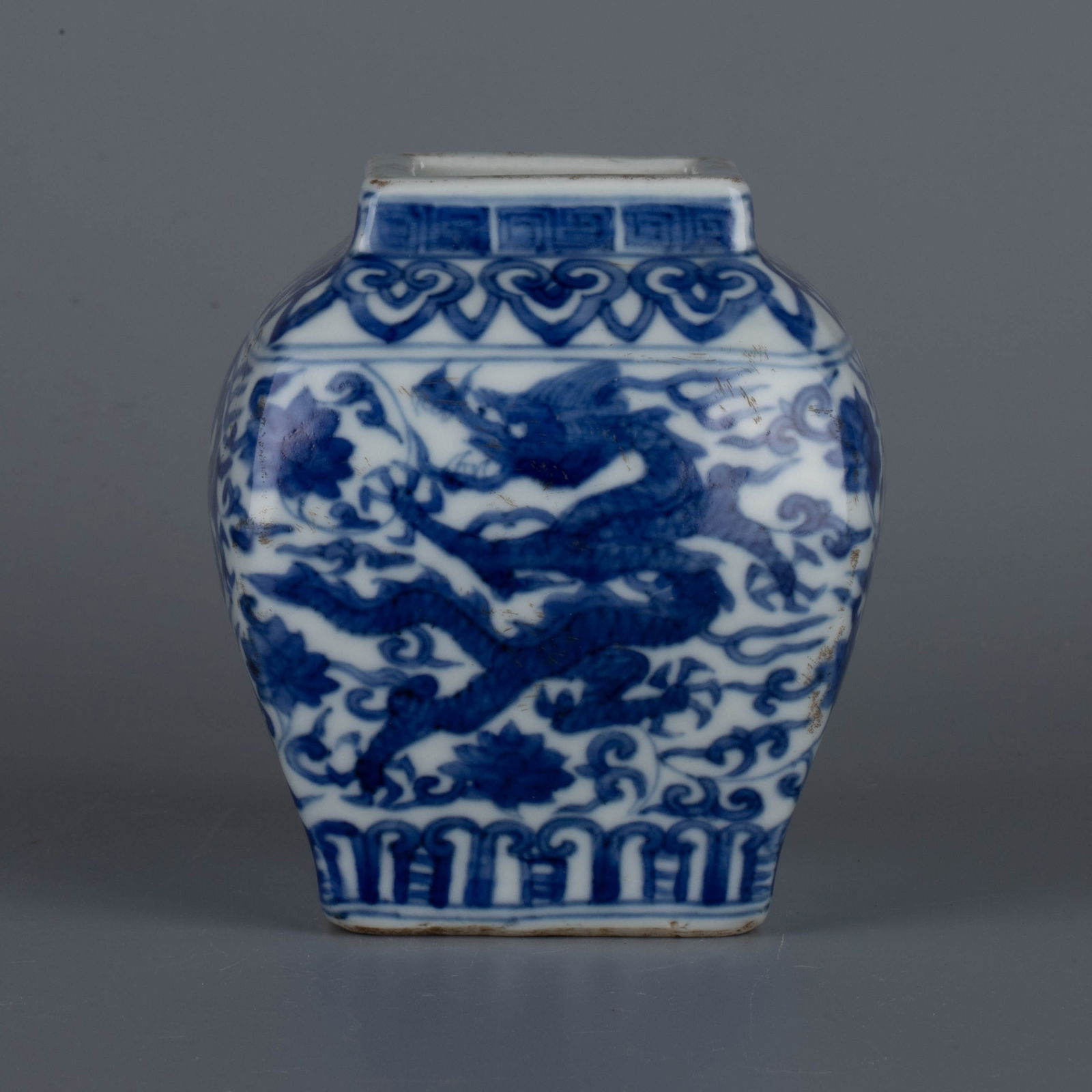 Ming Dynasty, Square Dragon Pattern Pot - 4