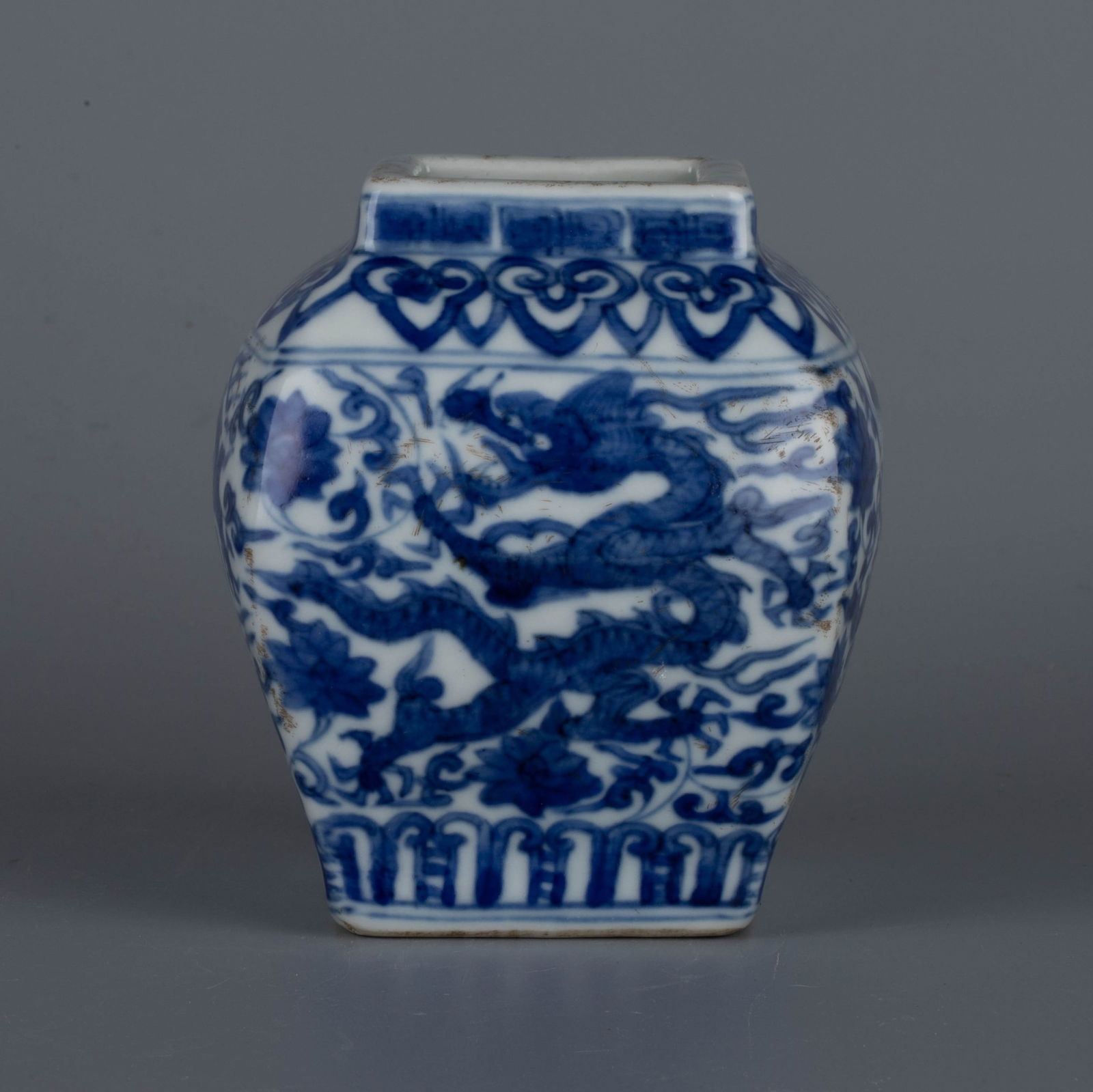 Ming Dynasty, Square Dragon Pattern Pot - 5