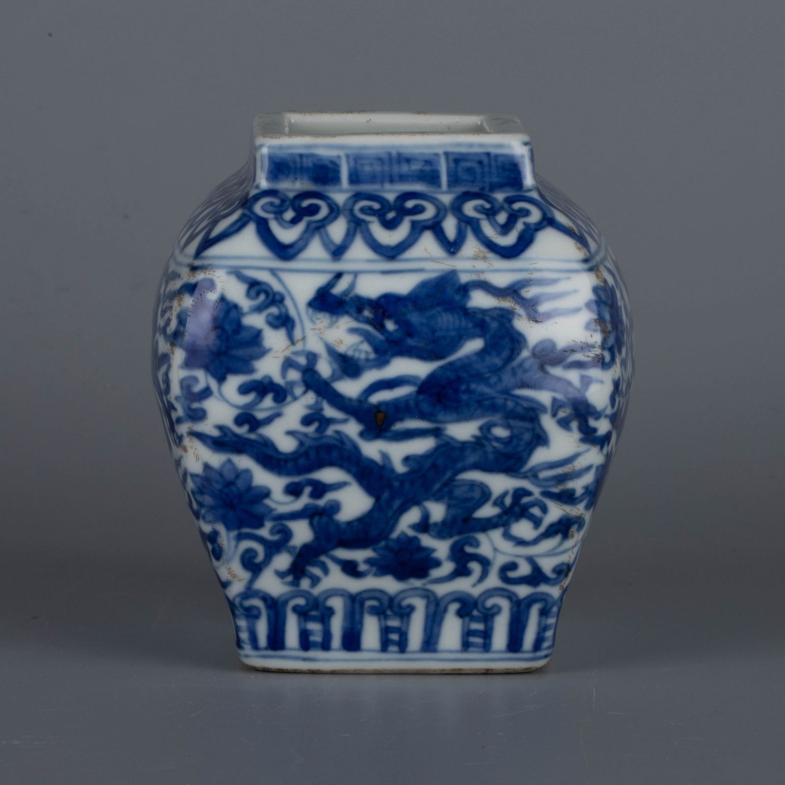 Ming Dynasty, Square Dragon Pattern Pot - 6
