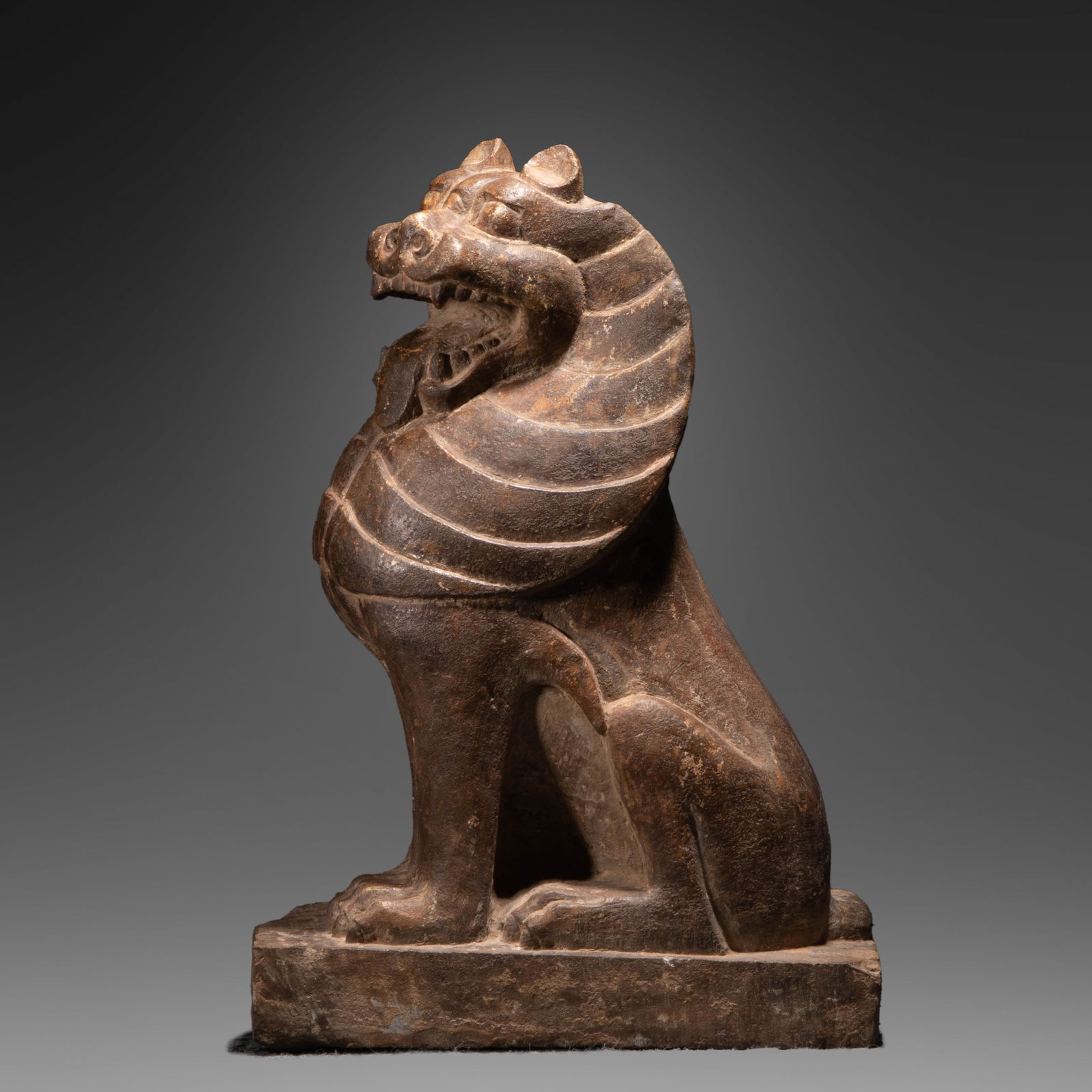 Northern Wei Stone Carved Bixie Statue: Northern Wei Stone Carved Bixie Statue