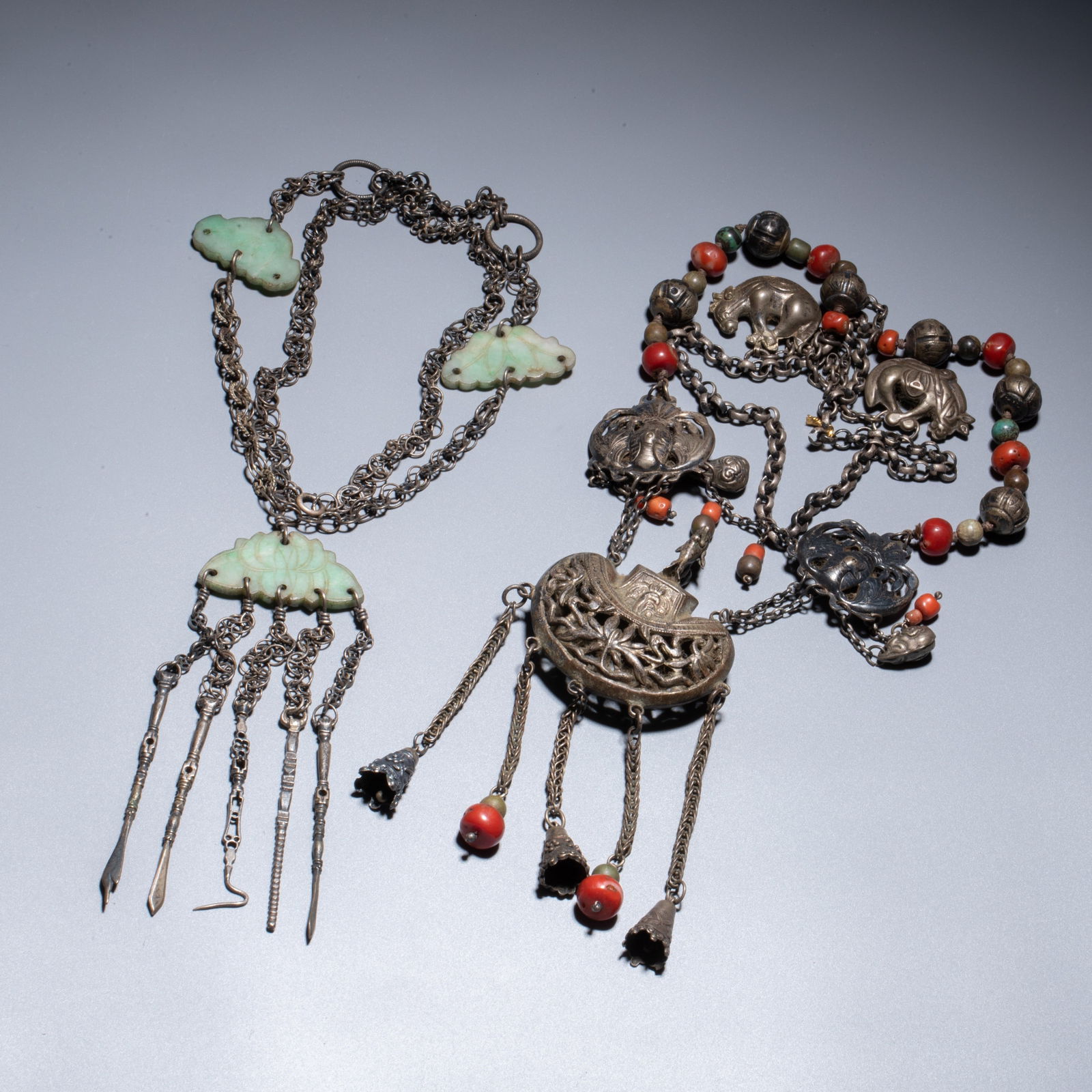 Qing Dynasty Jadeite and Silver Necklace Set (1 of 8)