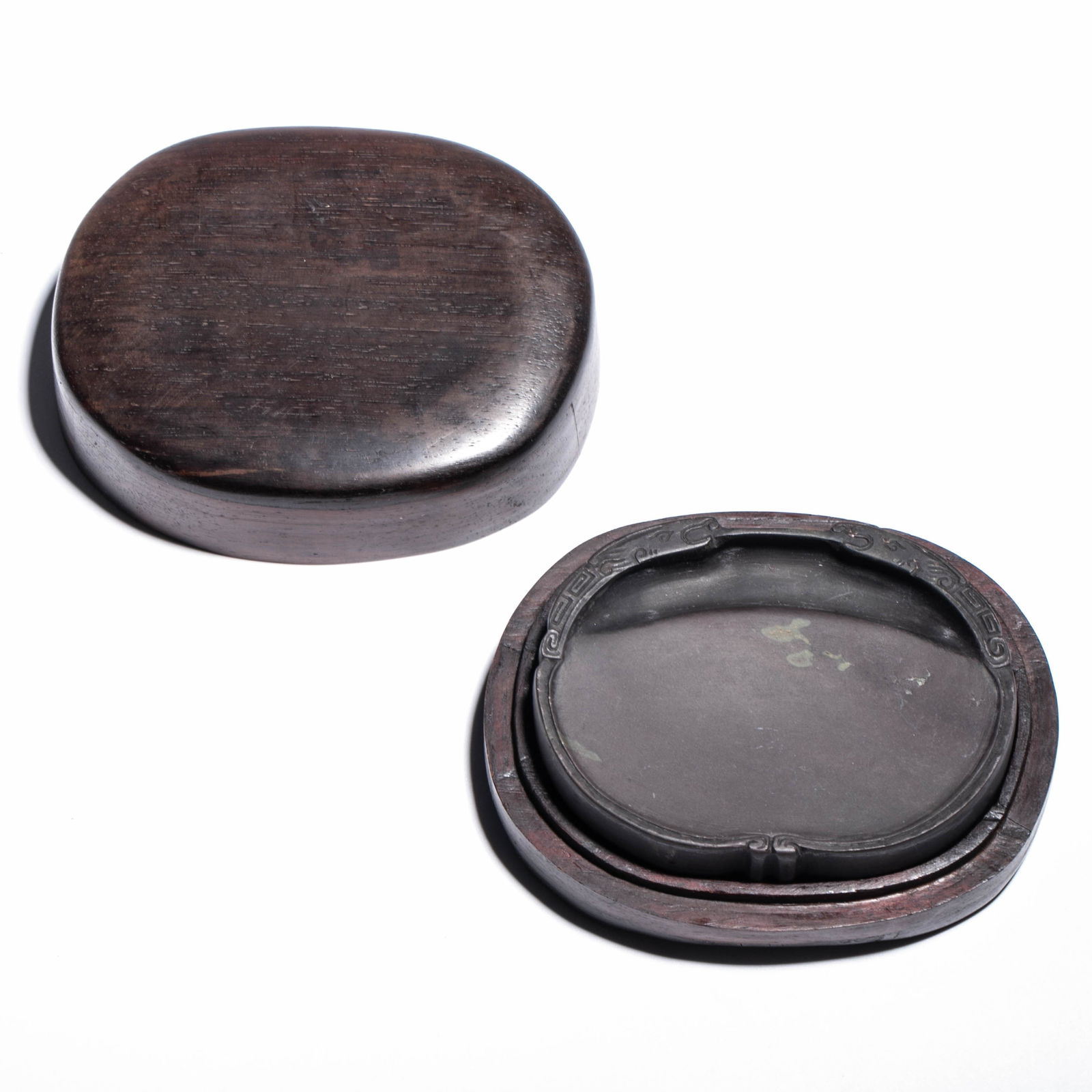 Qing Dynasty Duanxi Shuiyan Double-sided Inkstone with Kui Dragon Pattern: Qing Dynasty Duanxi Shuiyan Double-sided Inkstone with Kui Dragon Pattern