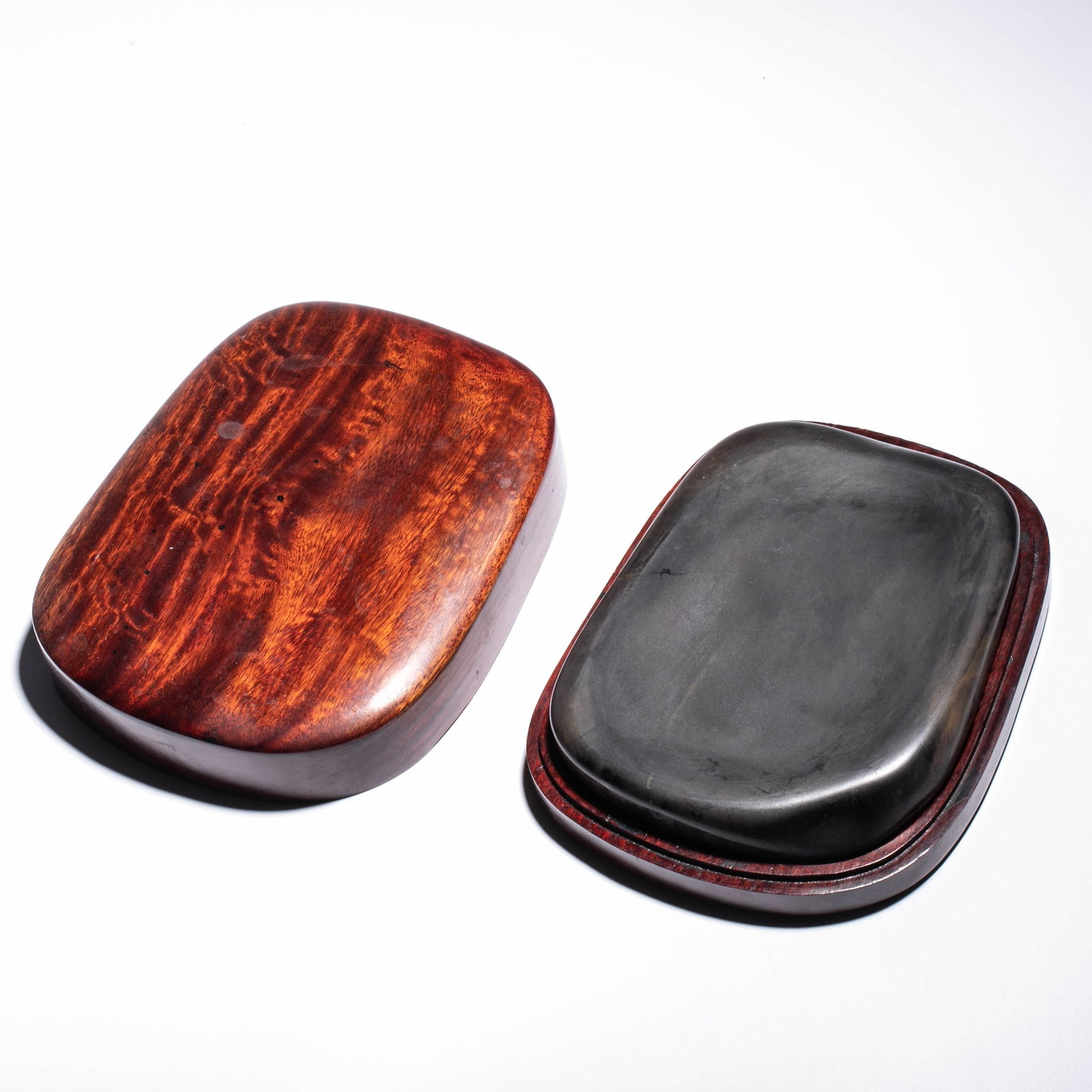 Duanxi Huanglong Wentian Inkstone: Duanxi Huanglong Wentian Inkstone