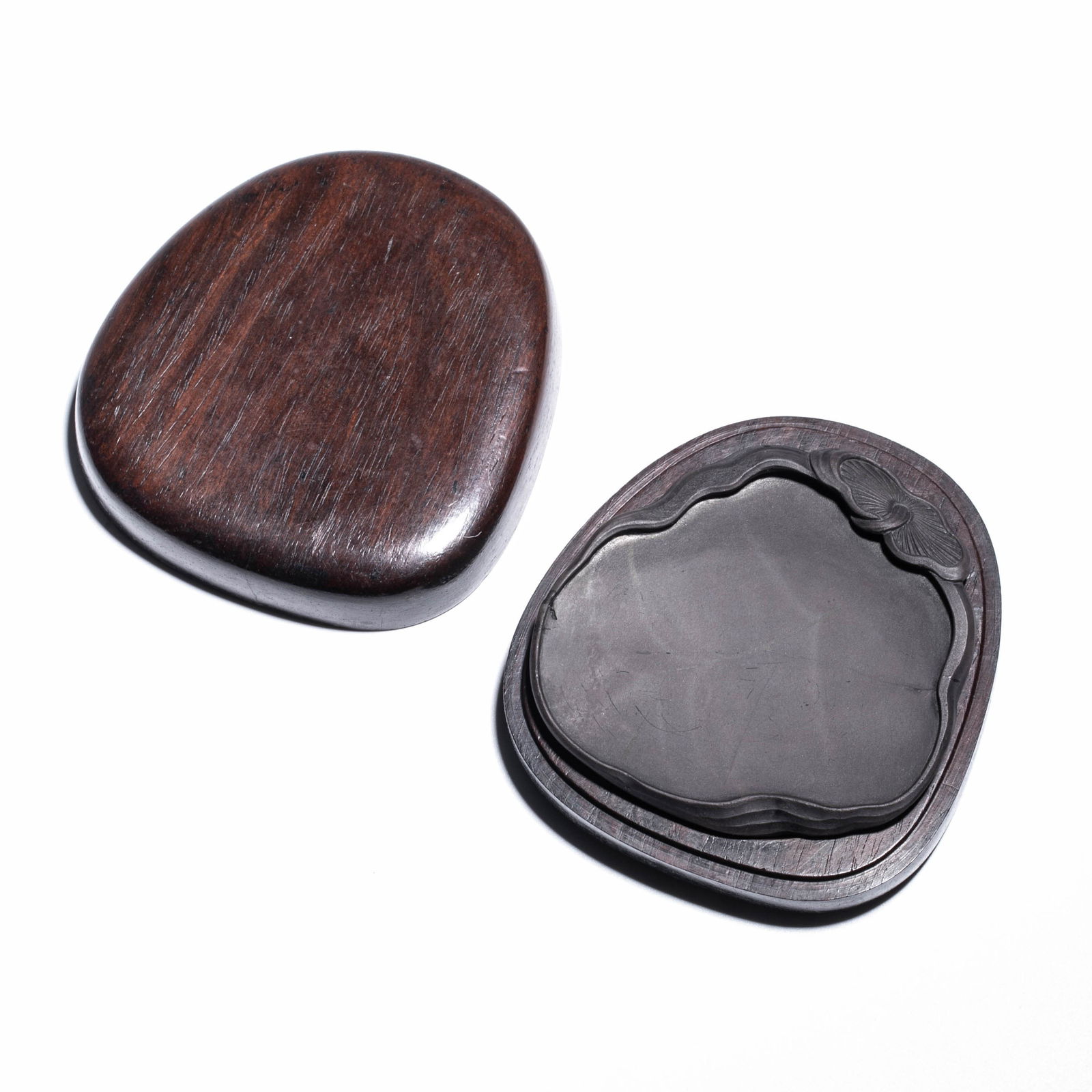 Qing Dynasty Duanxi Laokeng Shuiyan Mushroom-shaped Inkstone: Qing Dynasty Duanxi Laokeng Shuiyan Mushroom-shaped Inkstone