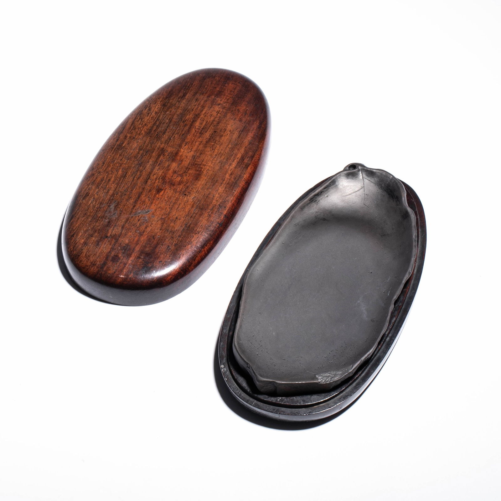 Qing Dynasty Duanxi Laokeng Shuiyan Bamboo Inkstone with Hidden Leaf Shape: Qing Dynasty Duanxi Laokeng Shuiyan Bamboo Inkstone with Hidden Leaf Shape