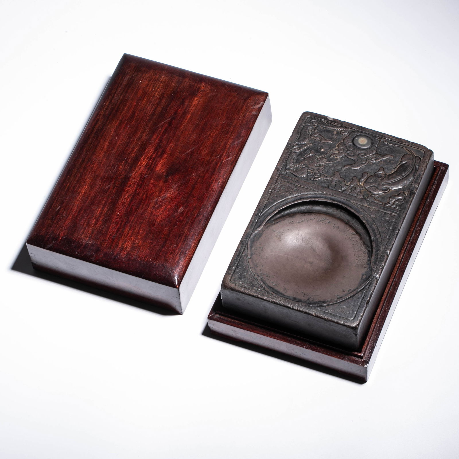 Song Dynasty Duan Stone Dragon and Tiger Inkstone: Song Dynasty Duan Stone Dragon and Tiger Inkstone