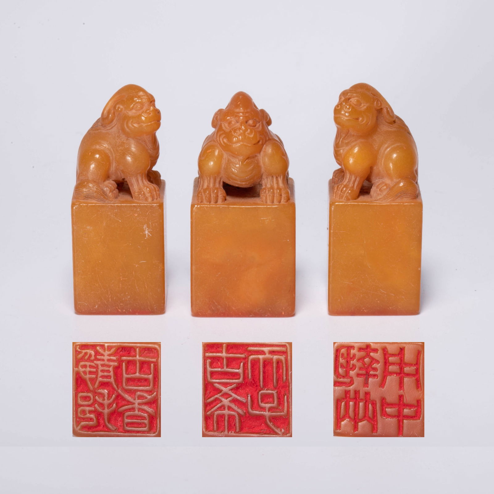 Qing Dynasty Shoushan field yellow eagle animal button seal three directions (1 of 4)