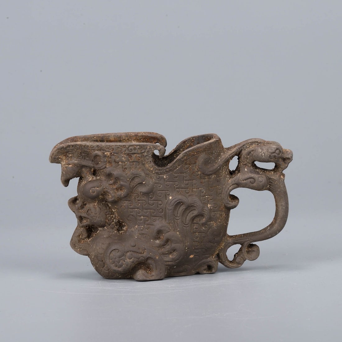 Warring States Period Gray Pottery Chilong Cup: Warring States Period Gray Pottery Chilong Cup