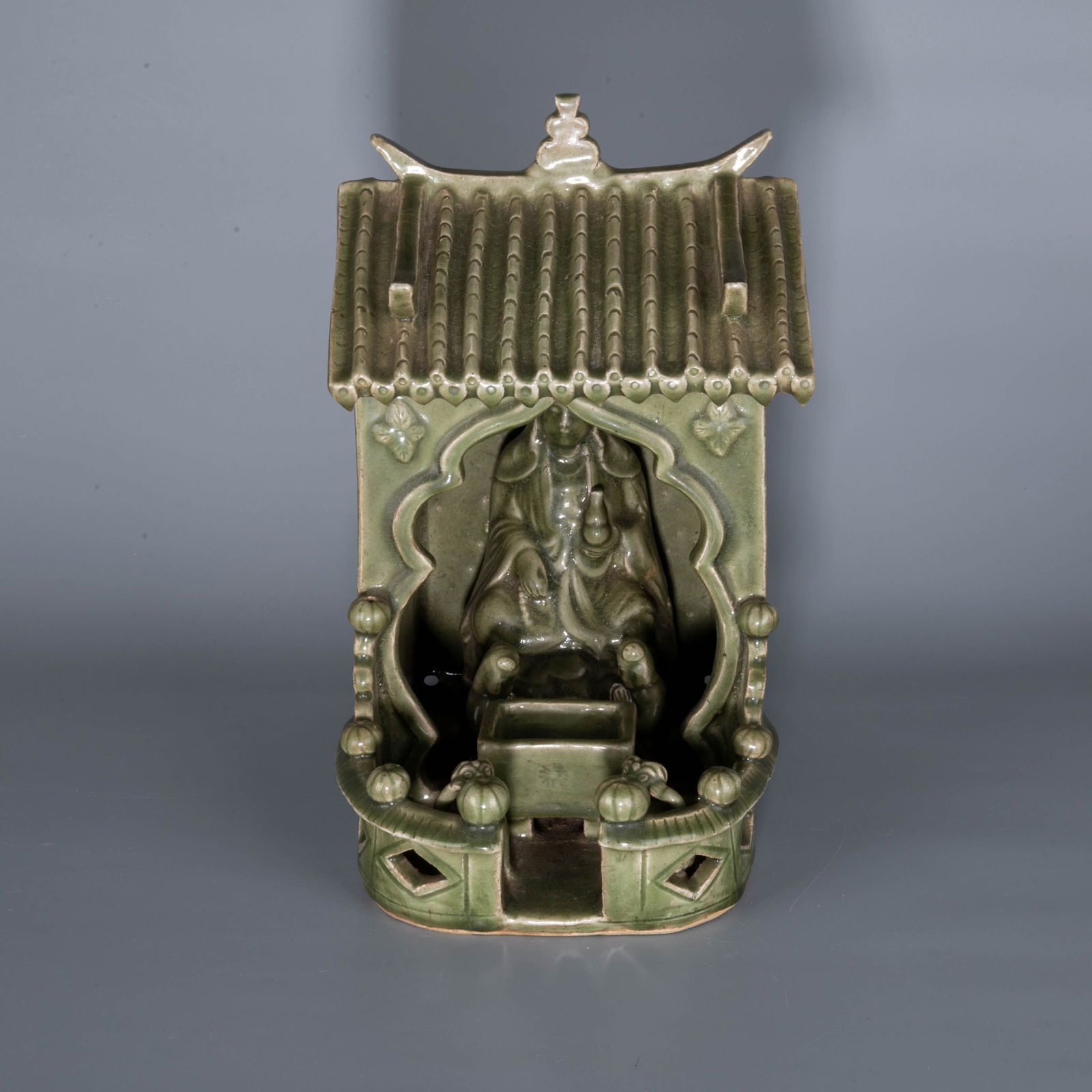 Yuan Longquan wareceladon Buddhist niche: Yuan Longquan wareceladon Buddhist niche