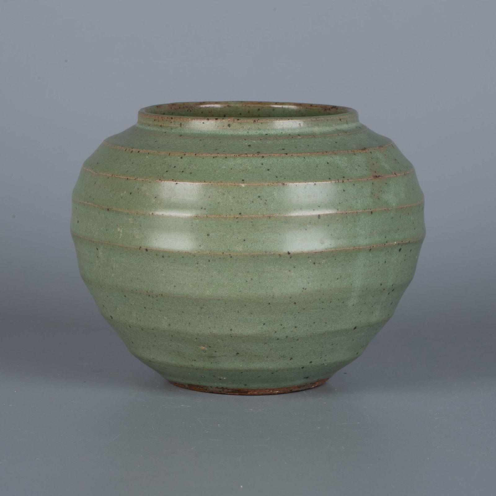 Song Dynasty Celadon Pattern Jar (1 of 5)