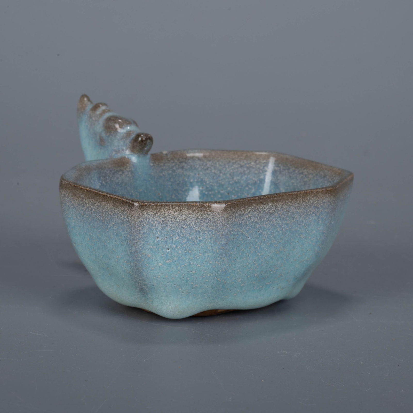 Kiln glaze horse head cup: Kiln glaze horse head cup