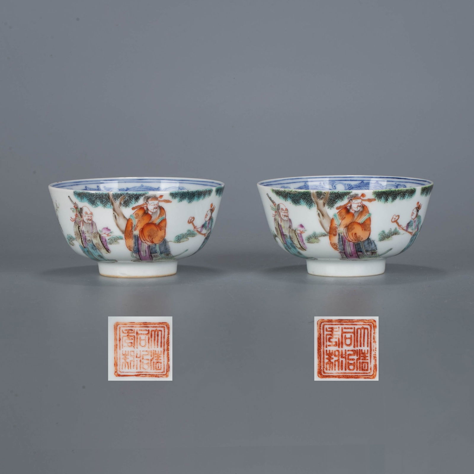 Qing Tongzhi blue and white pastel tea bowl with figures of the Eight Immortals, a mark made in the: Qing Tongzhi blue and white pastel tea bowl with figures of the Eight Immortals, a mark made in the Tongzhi year of the Qing Dynasty