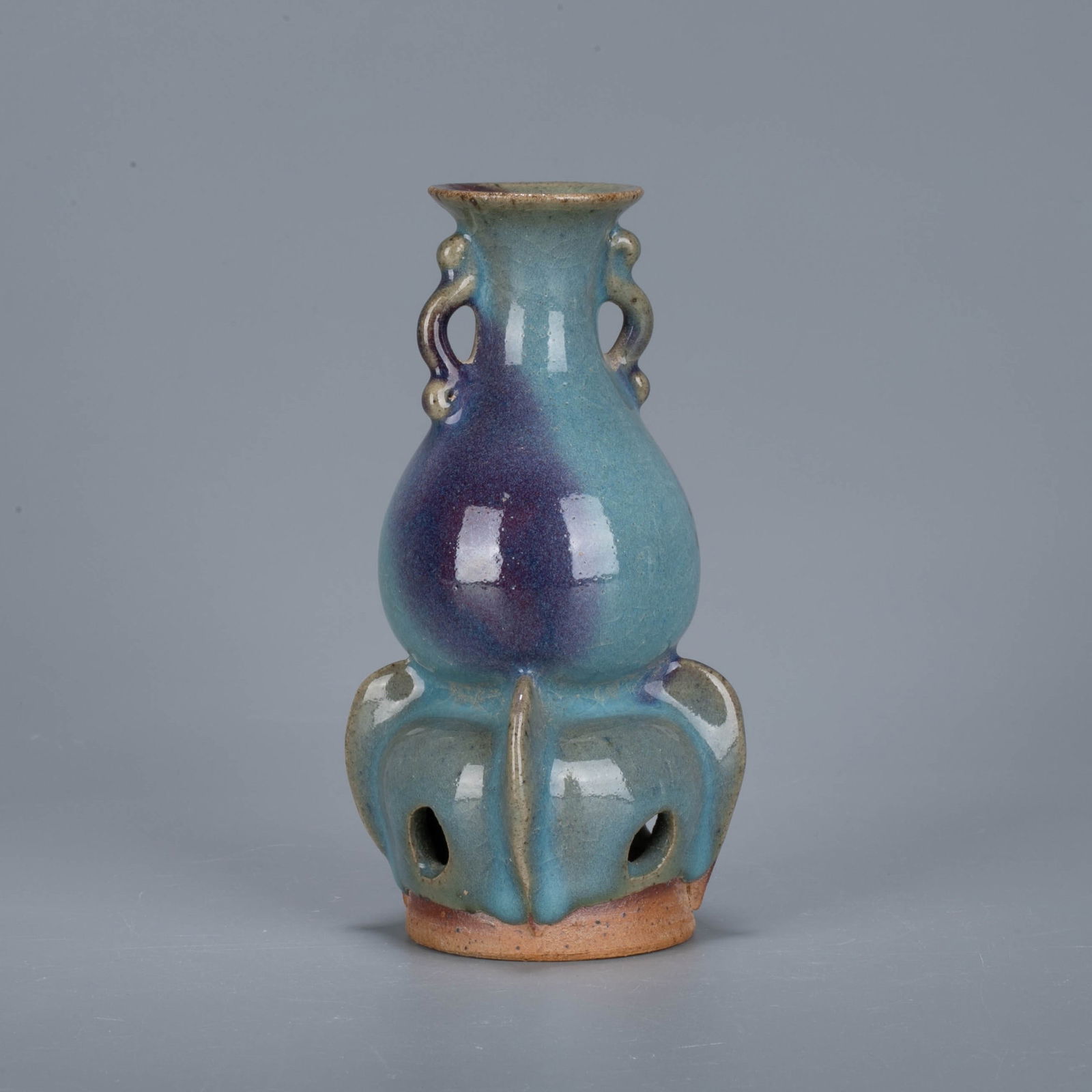 Gold Jun ware erythema bottle with base: Gold Jun ware erythema bottle with base