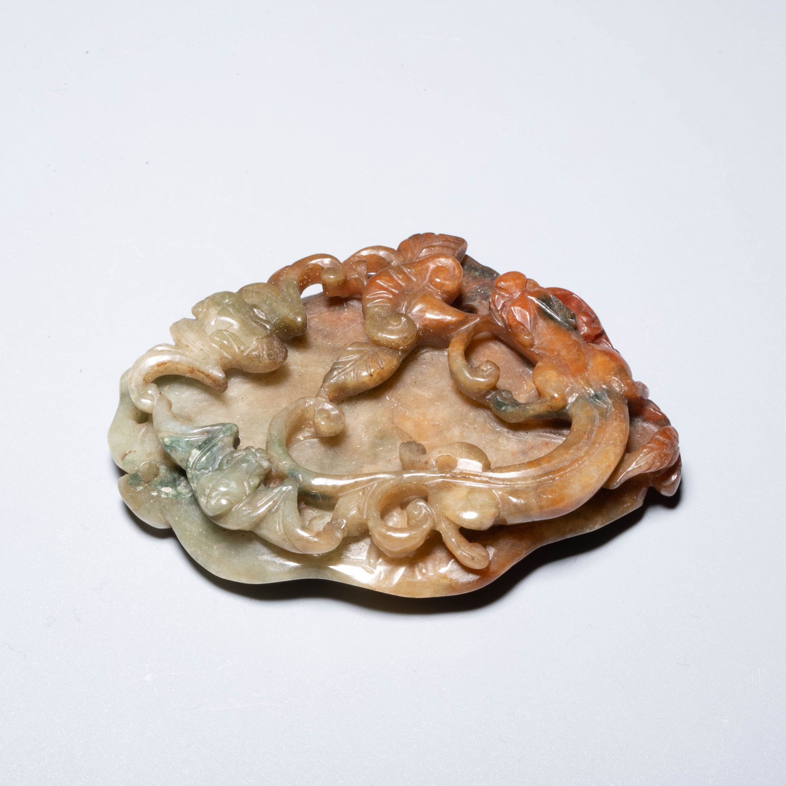 Qiao color jade cloud bat small piece: Qiao color jade cloud bat small piece