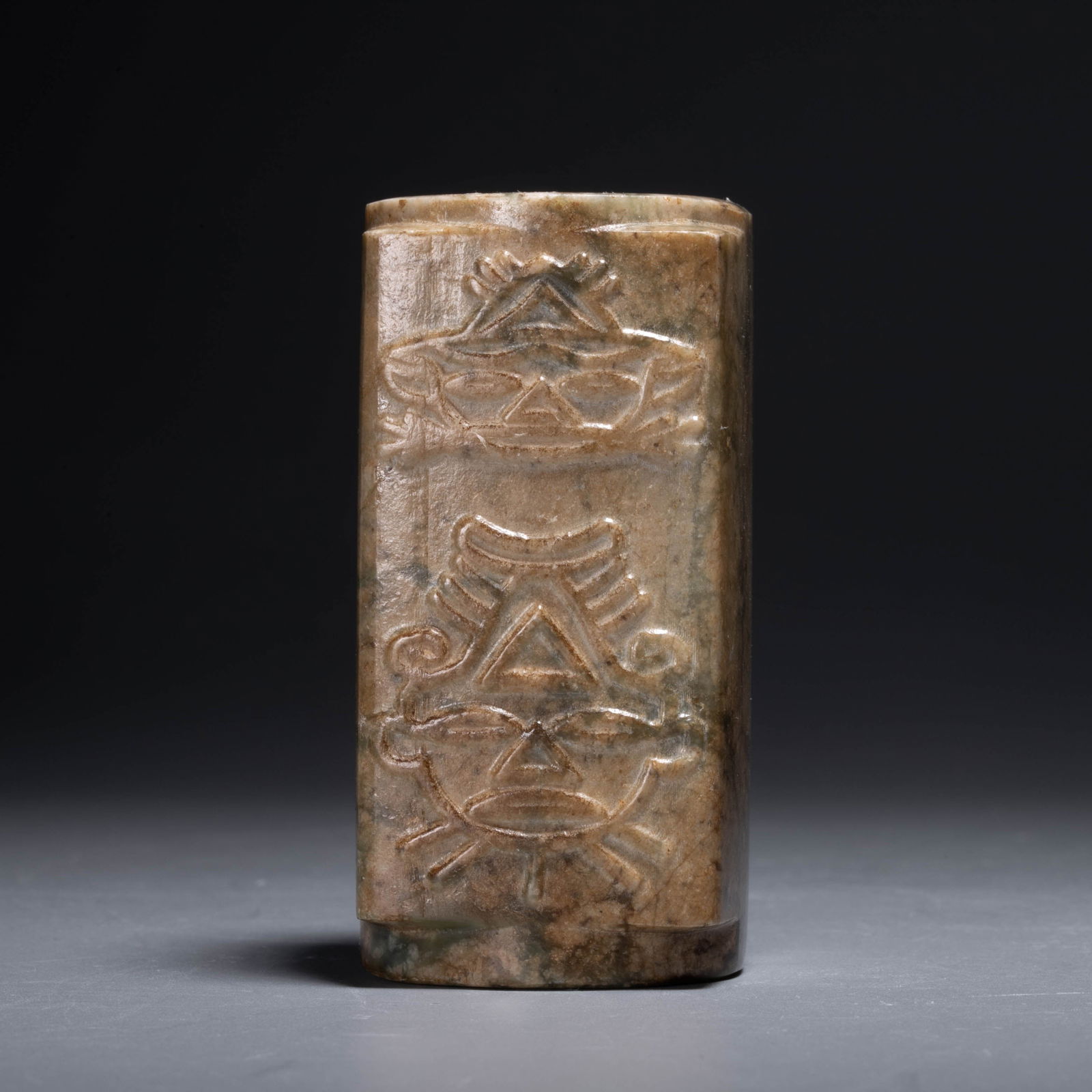 Merchant?? Jade Cong with Face Pattern - 4