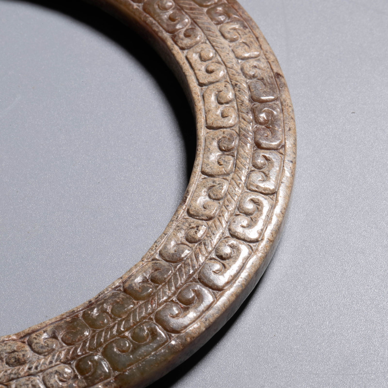 Ancient jade ring - 6