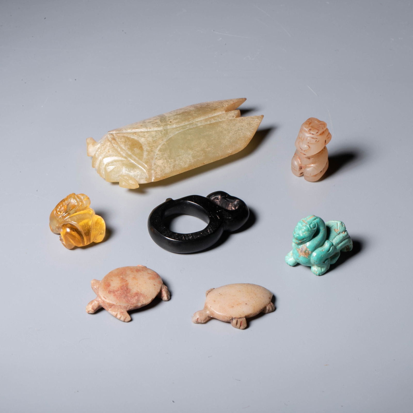 A group of Han jade auspicious beasts: A group of Han jade auspicious beasts