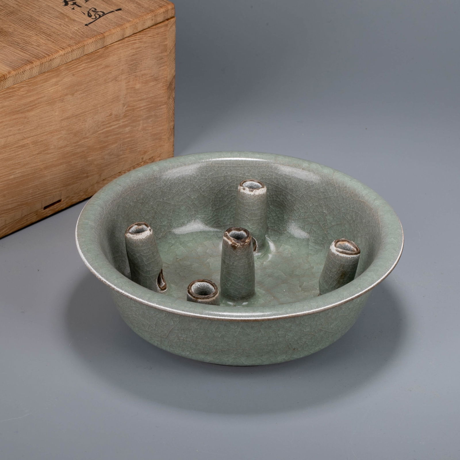 Song Dynasty Guan ware incense stick: Song Dynasty Guan ware incense stick