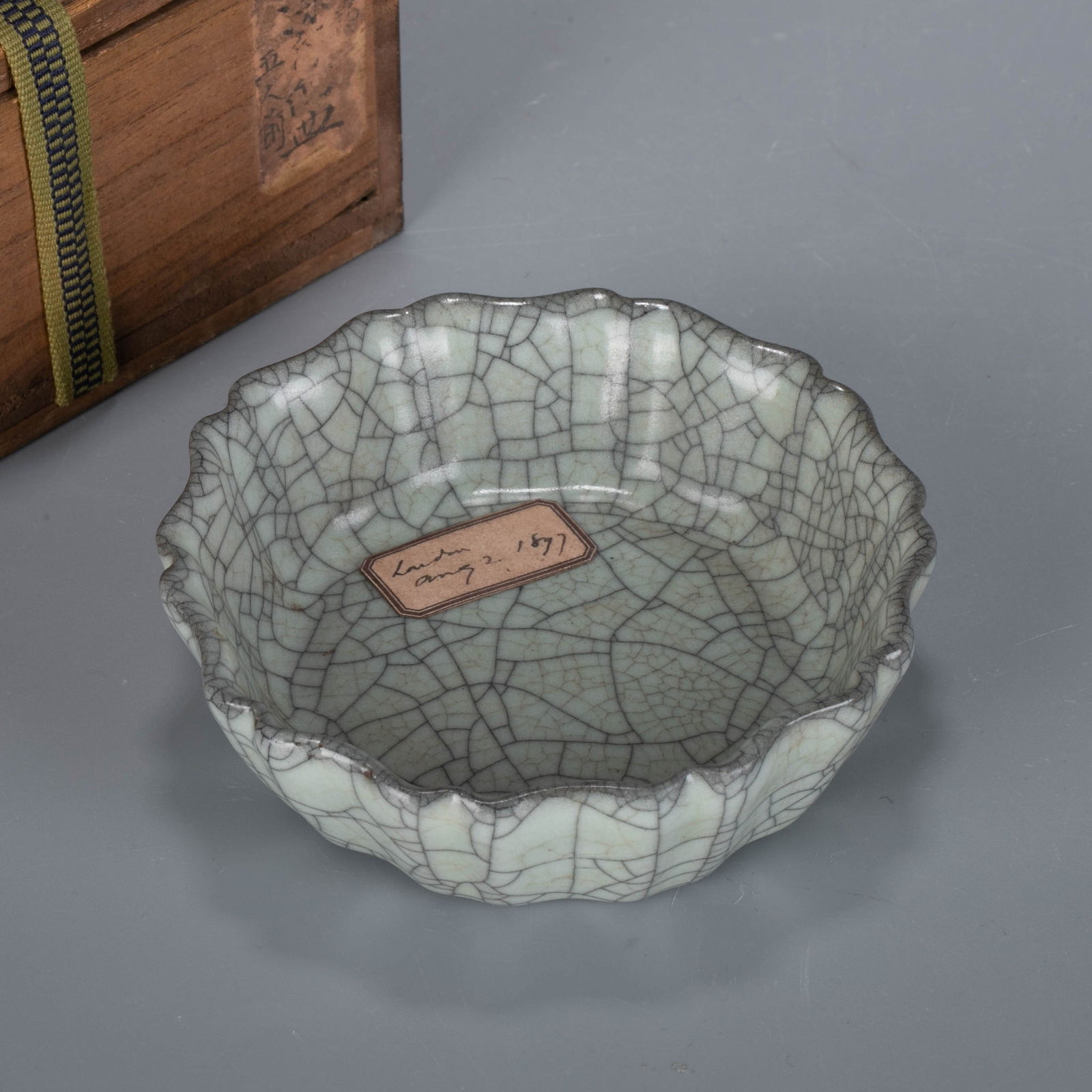 Song Geyao lobed rimbrush washer: This brush washer features a multi-lobed floral rim, resembling a blooming hollyhock. The undulating rim flows smoothly, above a deep body and a neatly formed foot ring, creating a dignified and elega