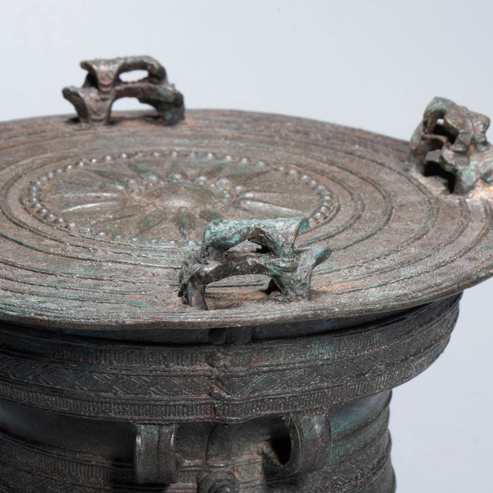 Bronze frog button taiko drum - 5